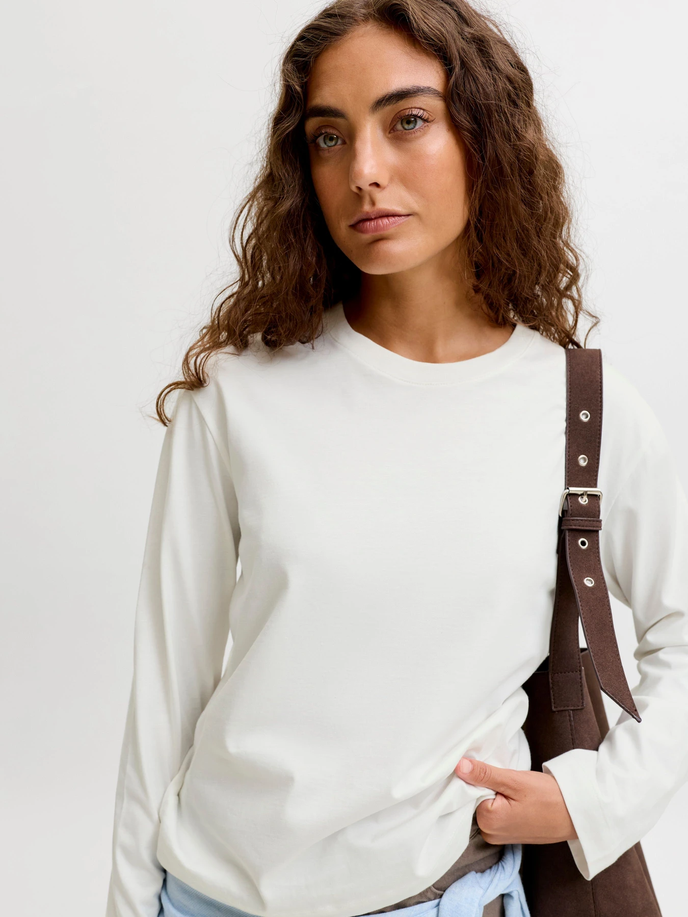 Худи и свитшоты JJXX SOPHIA BOXY LS TEE модель 12297884_Cloud Dancer Худи и свитшоты JJXX SOPHIA BOXY LS TEE модель 12297884_Cloud Dancer Фото