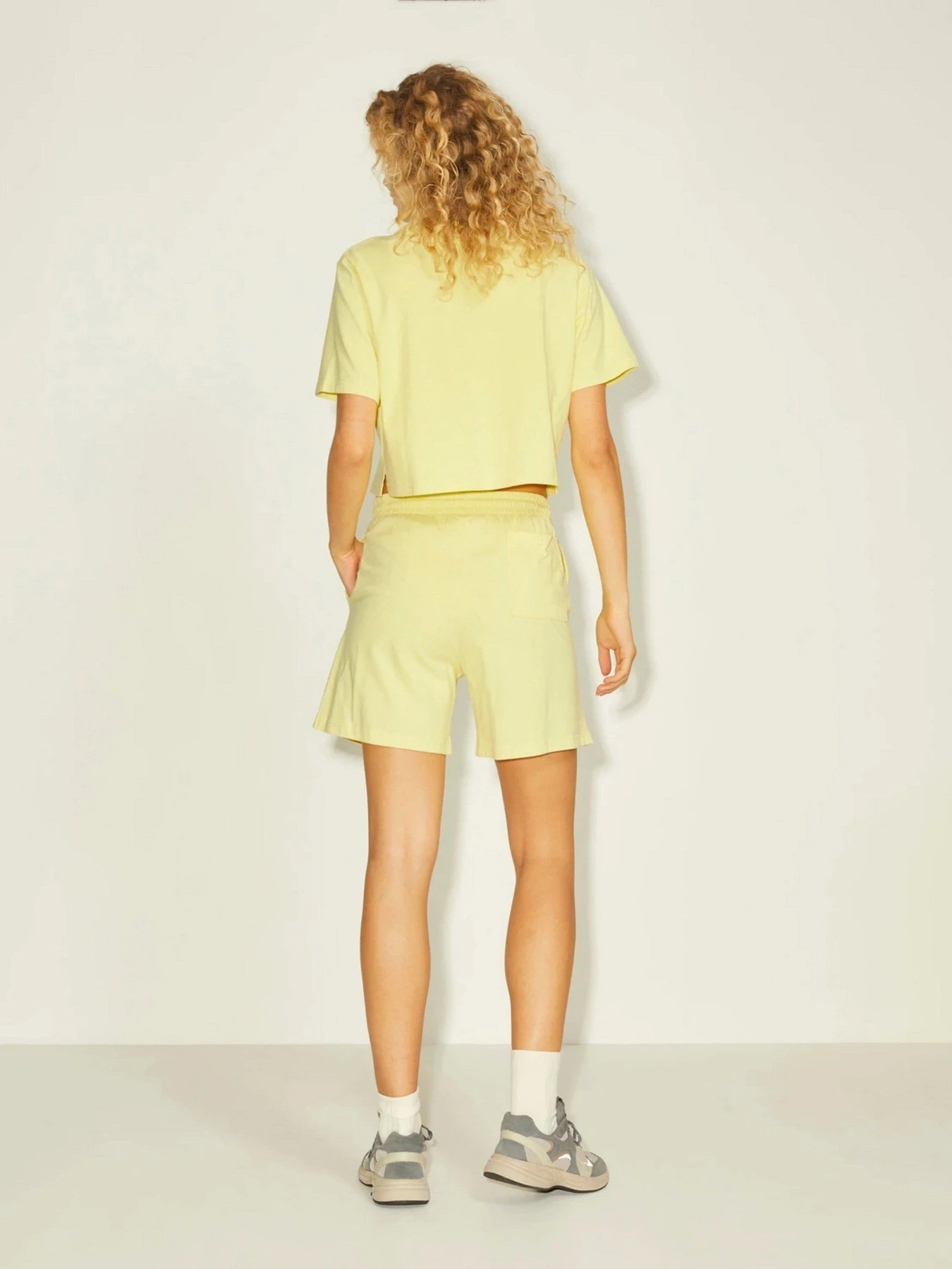 Шорти JJXX Barbara модель 12200372_Elfin Yellow Шорти JJXX Barbara модель 12200372_Elfin Yellow Фото