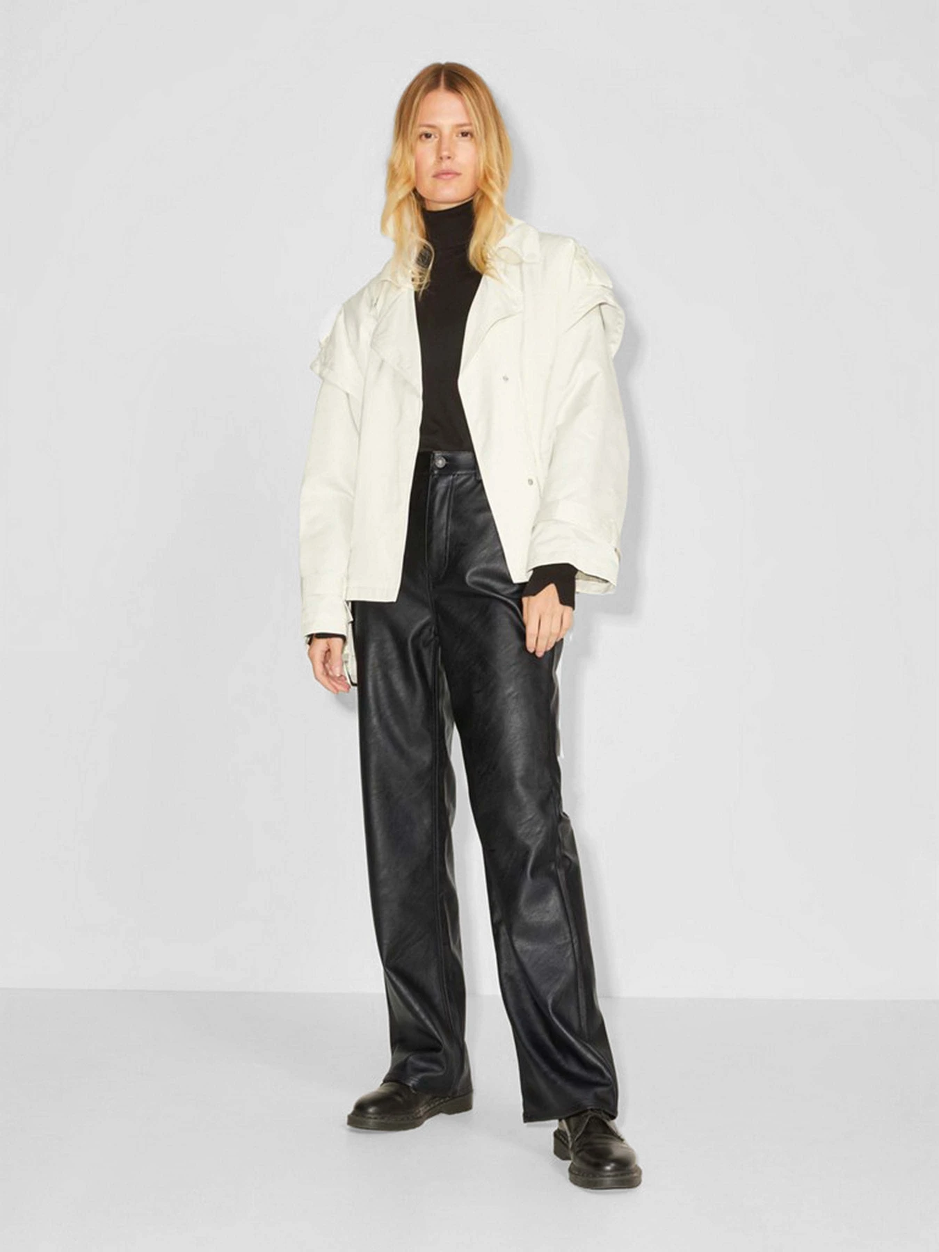Брюки JJXX Kenya модель 12201557_Black Брюки JJXX Kenya модель 12201557_Black Фото