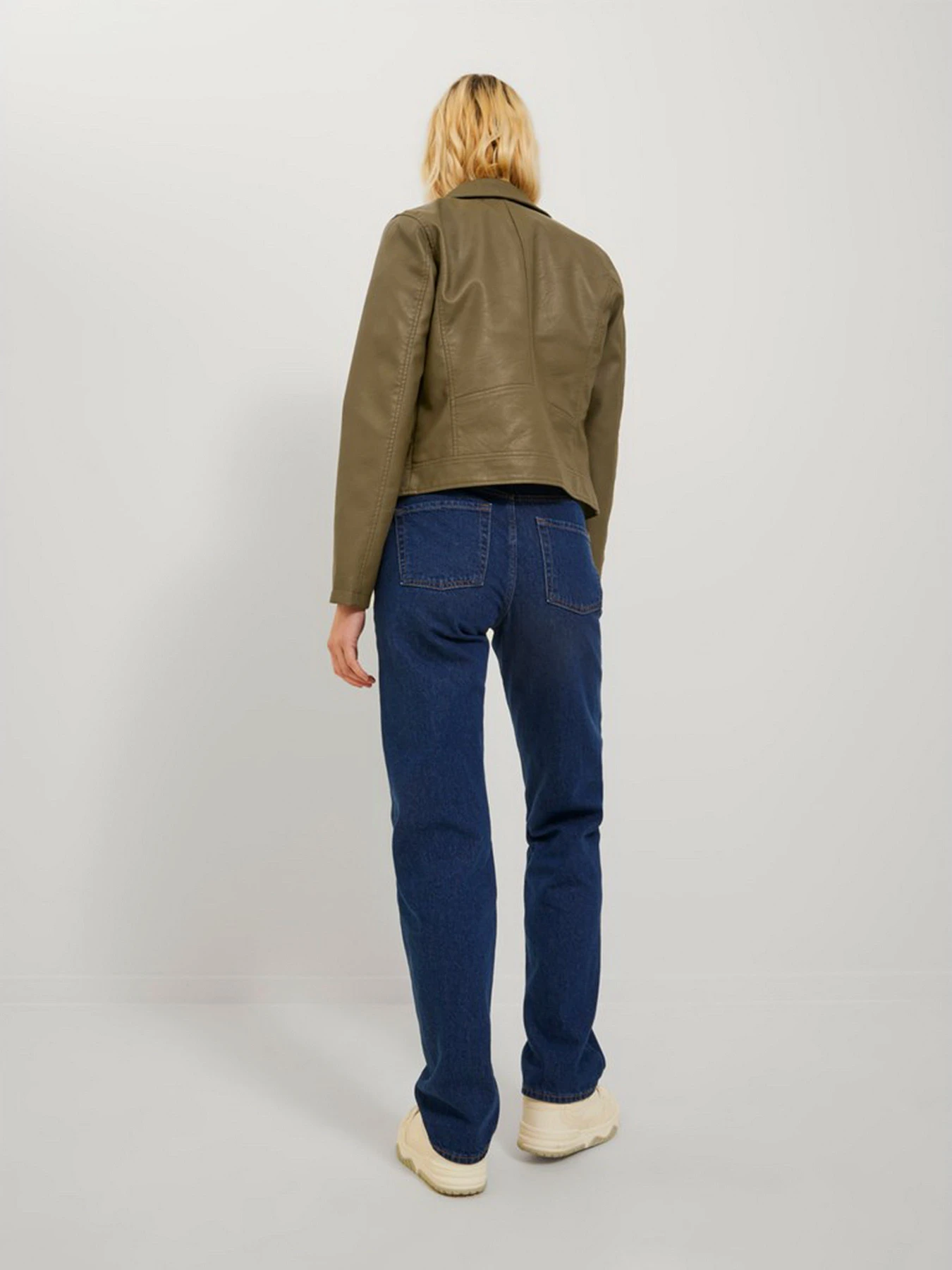 Куртки та дублянки JJXX Gail модель 12206262_Burnt Olive Куртки та дублянки JJXX Gail модель 12206262_Burnt Olive Фото