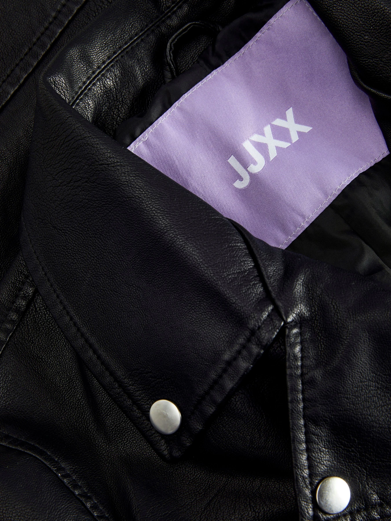 Куртки та дублянки JJXX GAIL FAUX LEATHER BIKER JACKET модель 12206262_Black Куртки та дублянки JJXX GAIL FAUX LEATHER BIKER JACKET модель 12206262_Black Фото