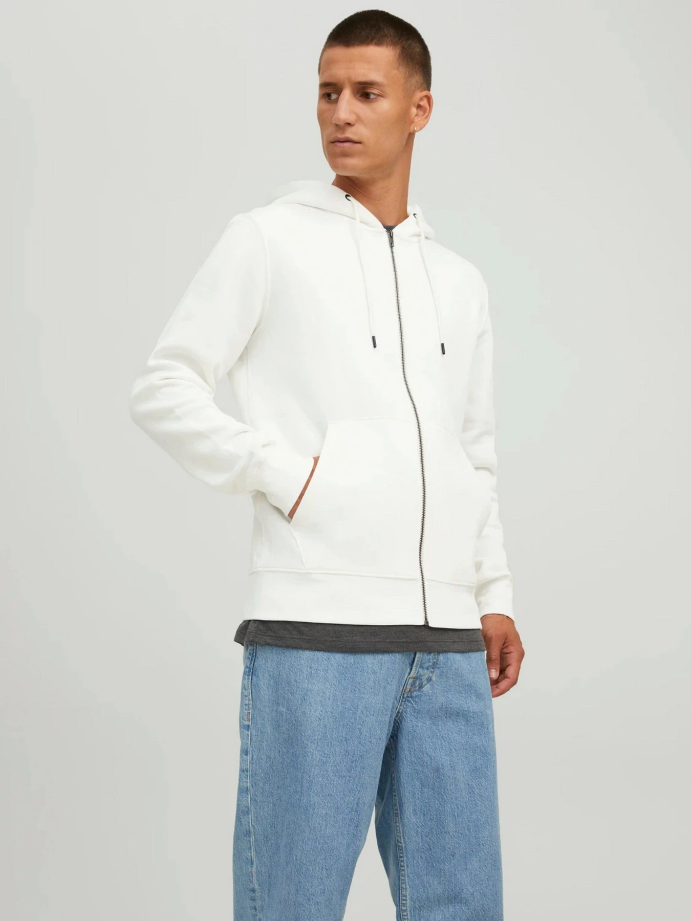 Худи и свитшоты JACK & JONES модель 12210830_Cloud Dancer Худи и свитшоты JACK & JONES модель 12210830_Cloud Dancer Фото