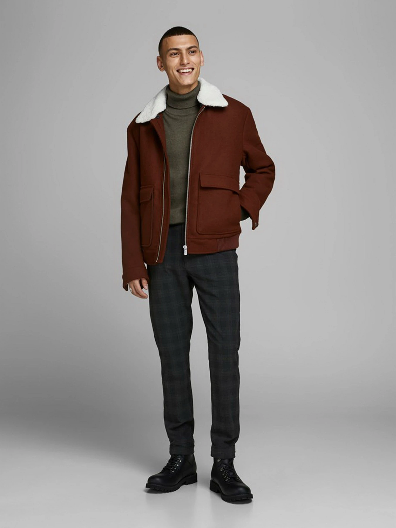 Свитры и кардиганы JACK & JONES модель 12157417_Olive Night Свитры и кардиганы JACK & JONES модель 12157417_Olive Night Фото