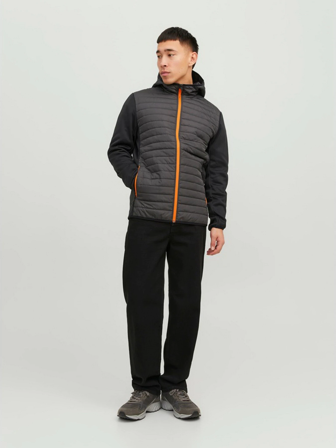 Куртки та дублянки JACK & JONES Multi Quilted модель 12182242_Asphalt Куртки та дублянки JACK & JONES Multi Quilted модель 12182242_Asphalt Фото