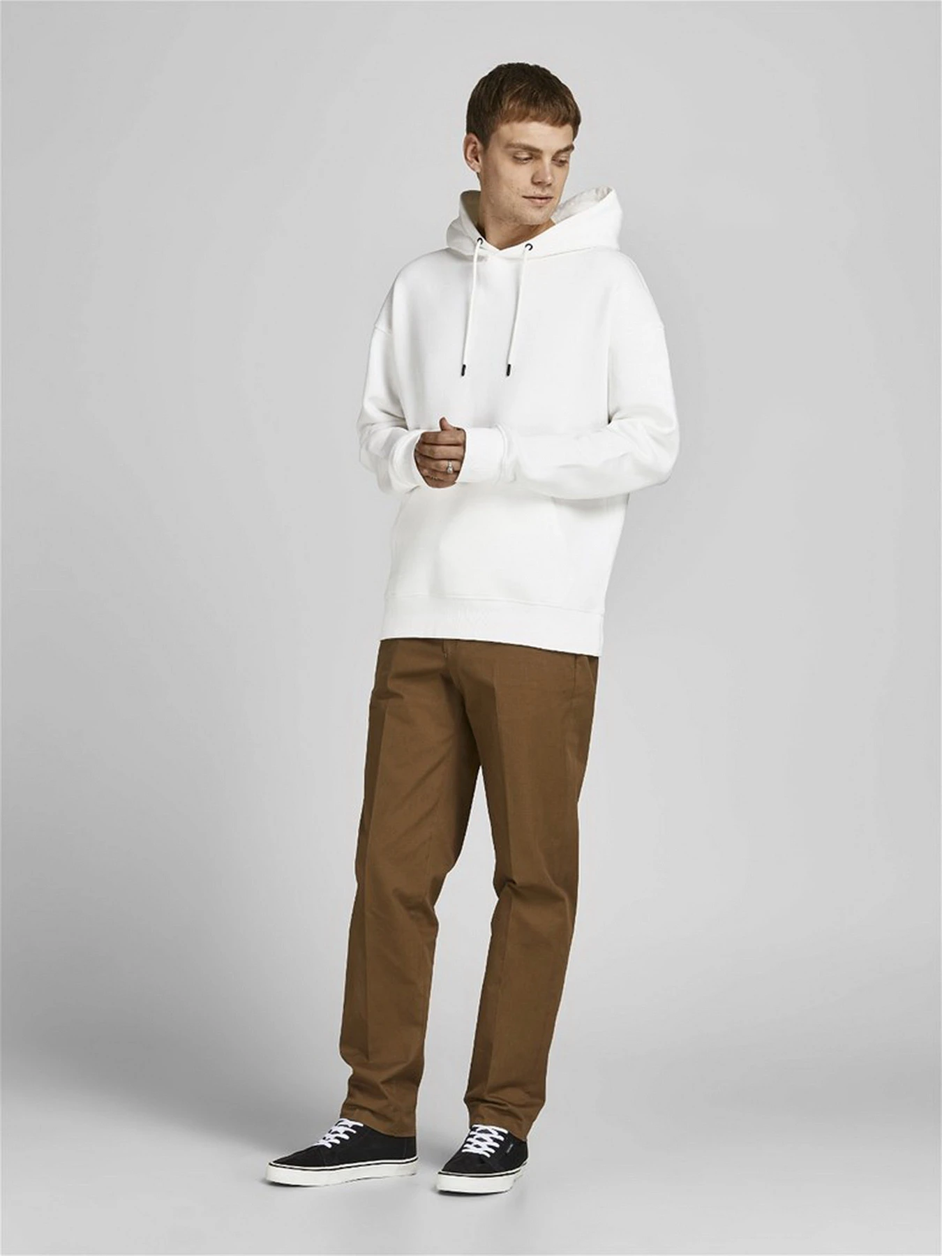 Худи и свитшоты JACK & JONES модель 12208157_Cloud Dancer Худи и свитшоты JACK & JONES модель 12208157_Cloud Dancer Фото