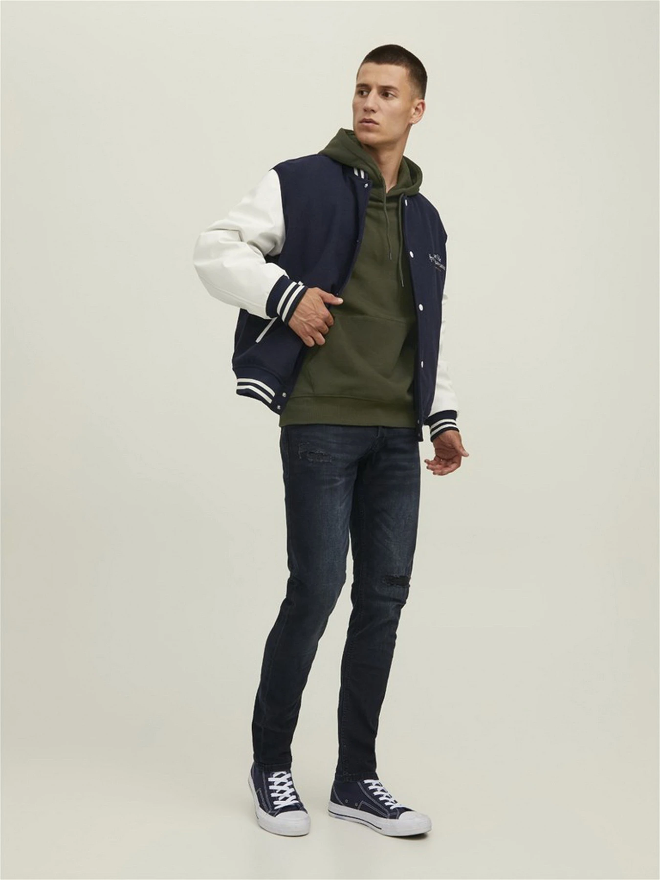 Худи и свитшоты JACK & JONES модель 12208157_Rosin Худи и свитшоты JACK & JONES модель 12208157_Rosin Фото