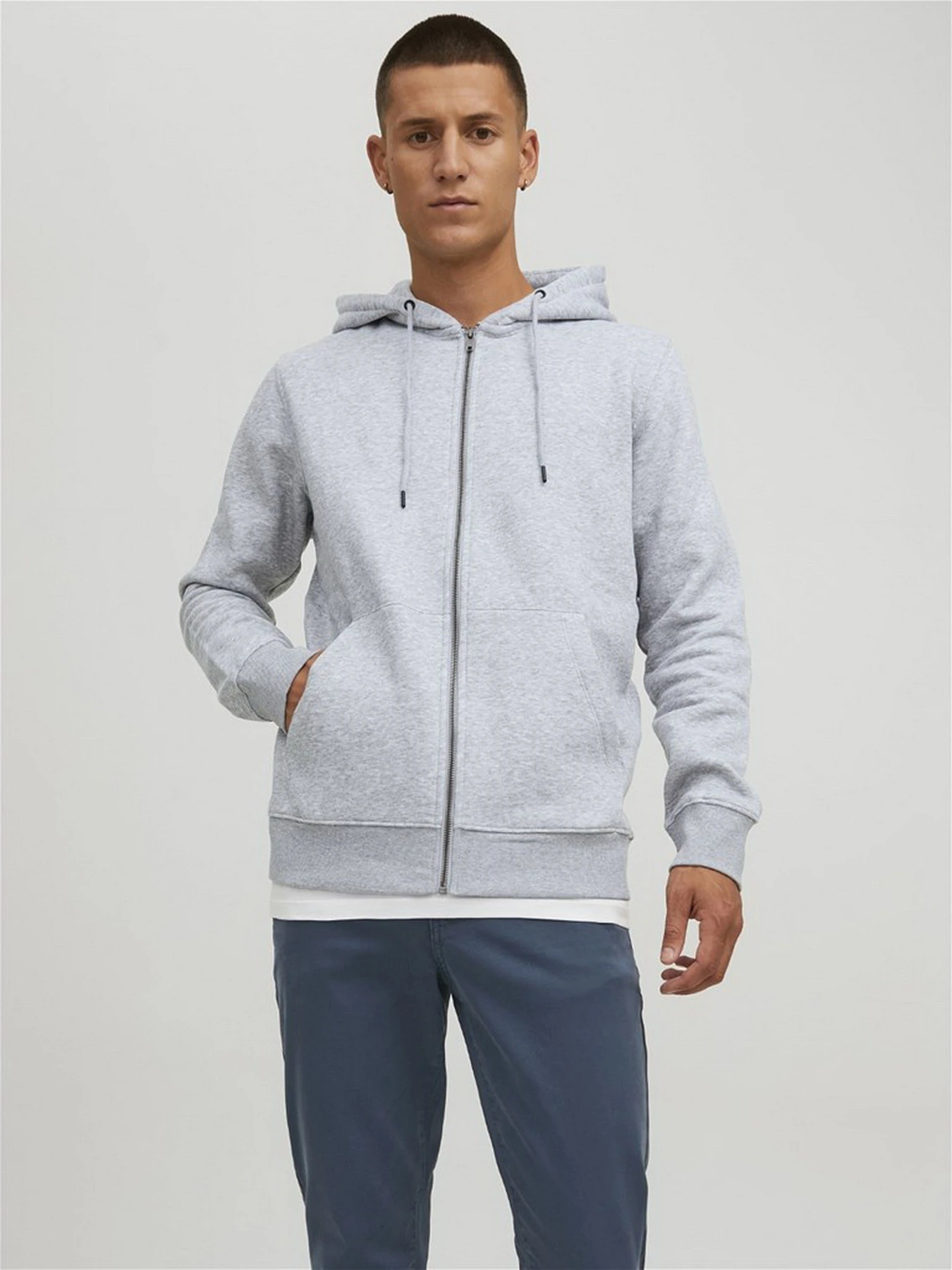Худи и свитшоты JACK & JONES модель 12210830_Light Grey Melange Худи и свитшоты JACK & JONES модель 12210830_Light Grey Melange Фото