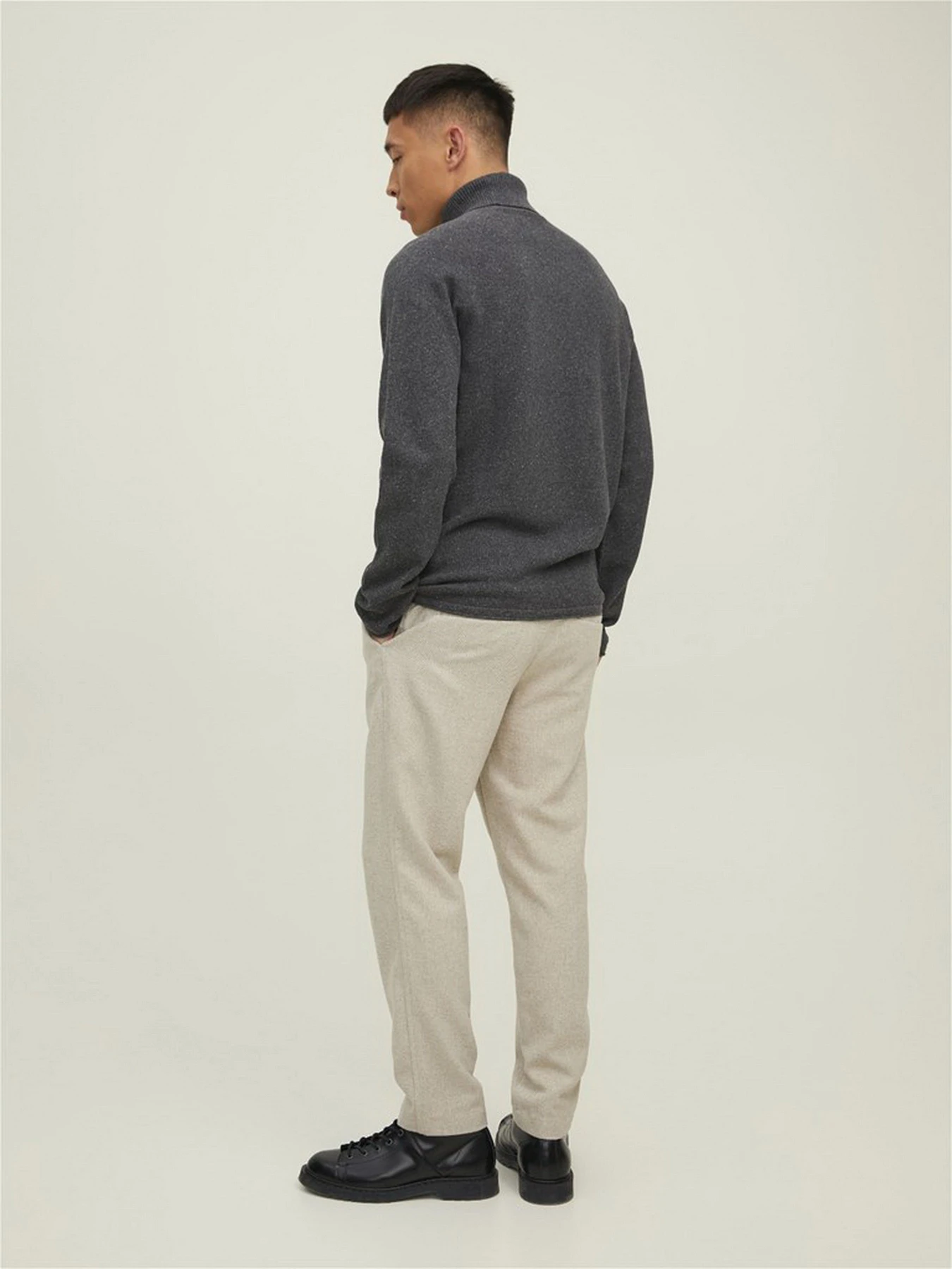 Свитры и кардиганы JACK & JONES модель 12210931_Dark Grey Melange Свитры и кардиганы JACK & JONES модель 12210931_Dark Grey Melange Фото