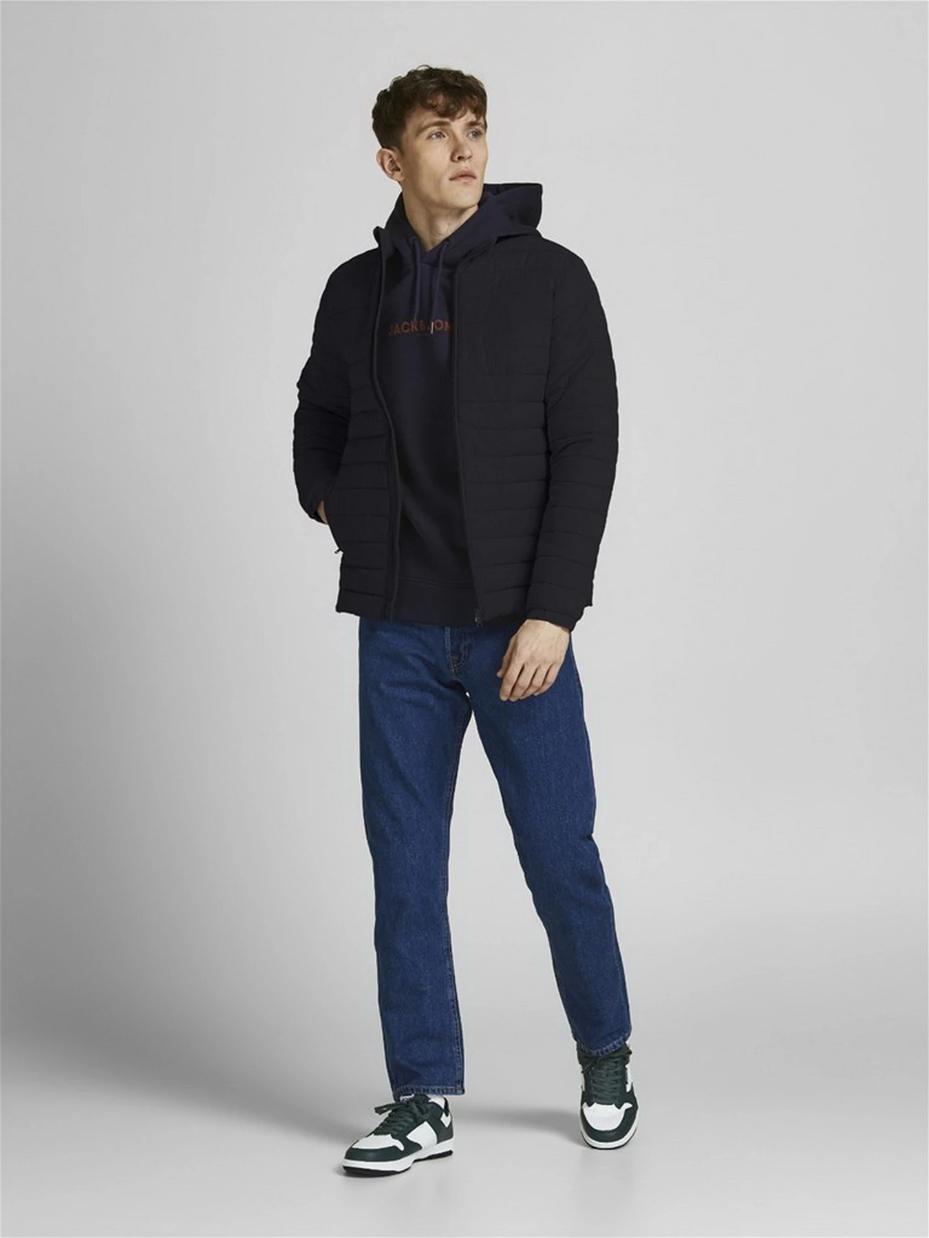 Куртки и дубленки JACK & JONES Recycle модель 12211129_Black Куртки и дубленки JACK & JONES Recycle модель 12211129_Black Фото