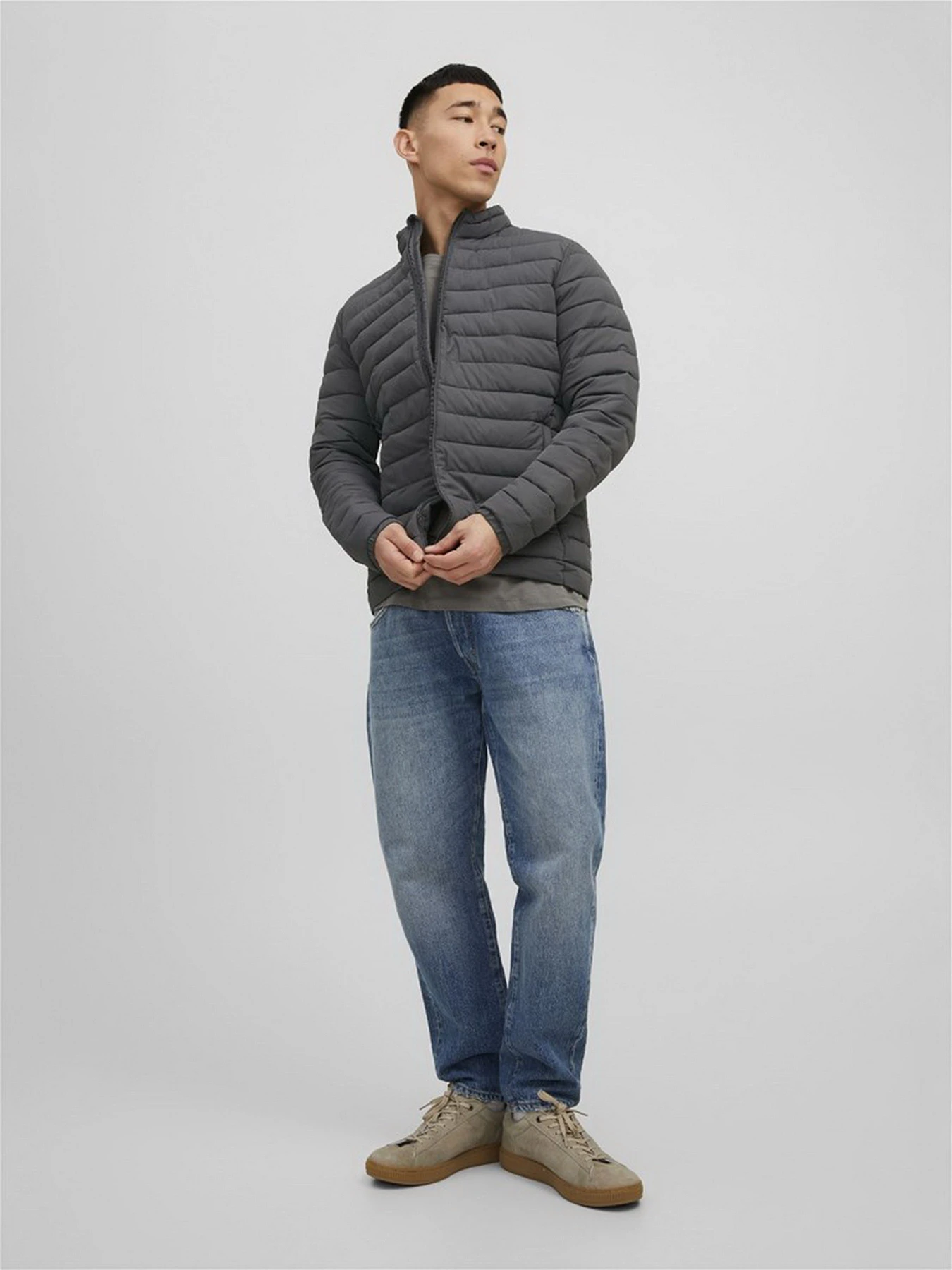 Куртки та дублянки JACK & JONES Recycle модель 12211129_Asphalt Фото