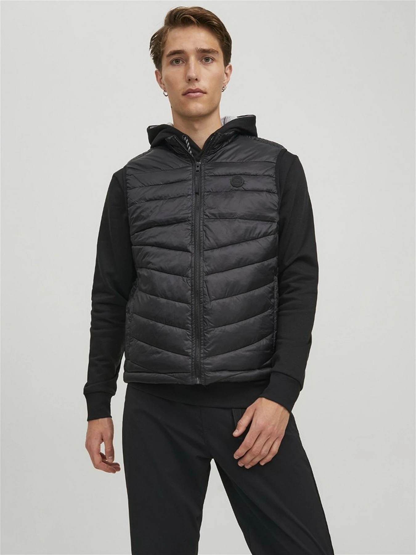 Куртки и дубленки JACK & JONES Hero модель 12211790_Black Фото