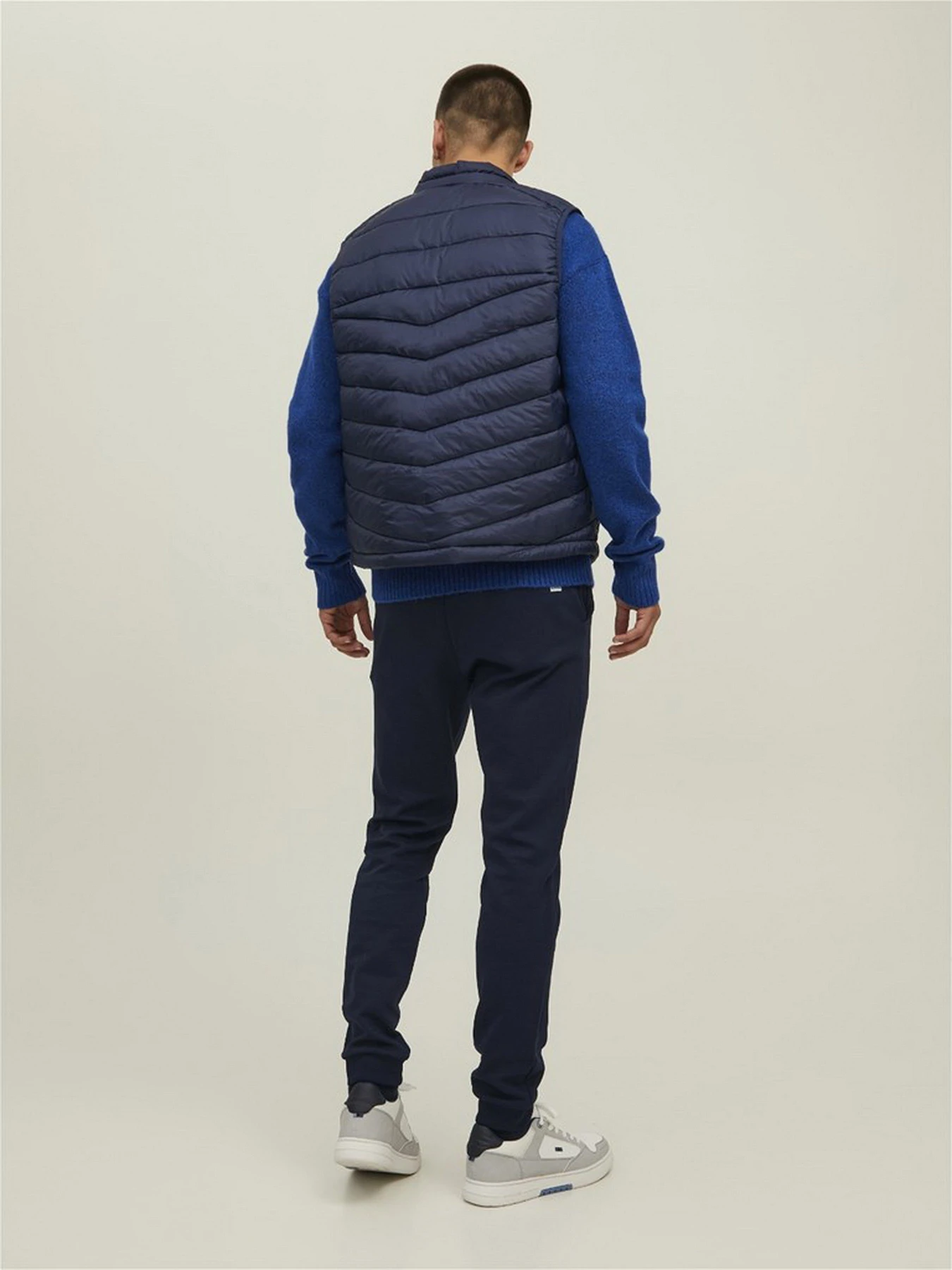 Куртки и дубленки JACK & JONES Hero модель 12211790_Navy Blazer Фото