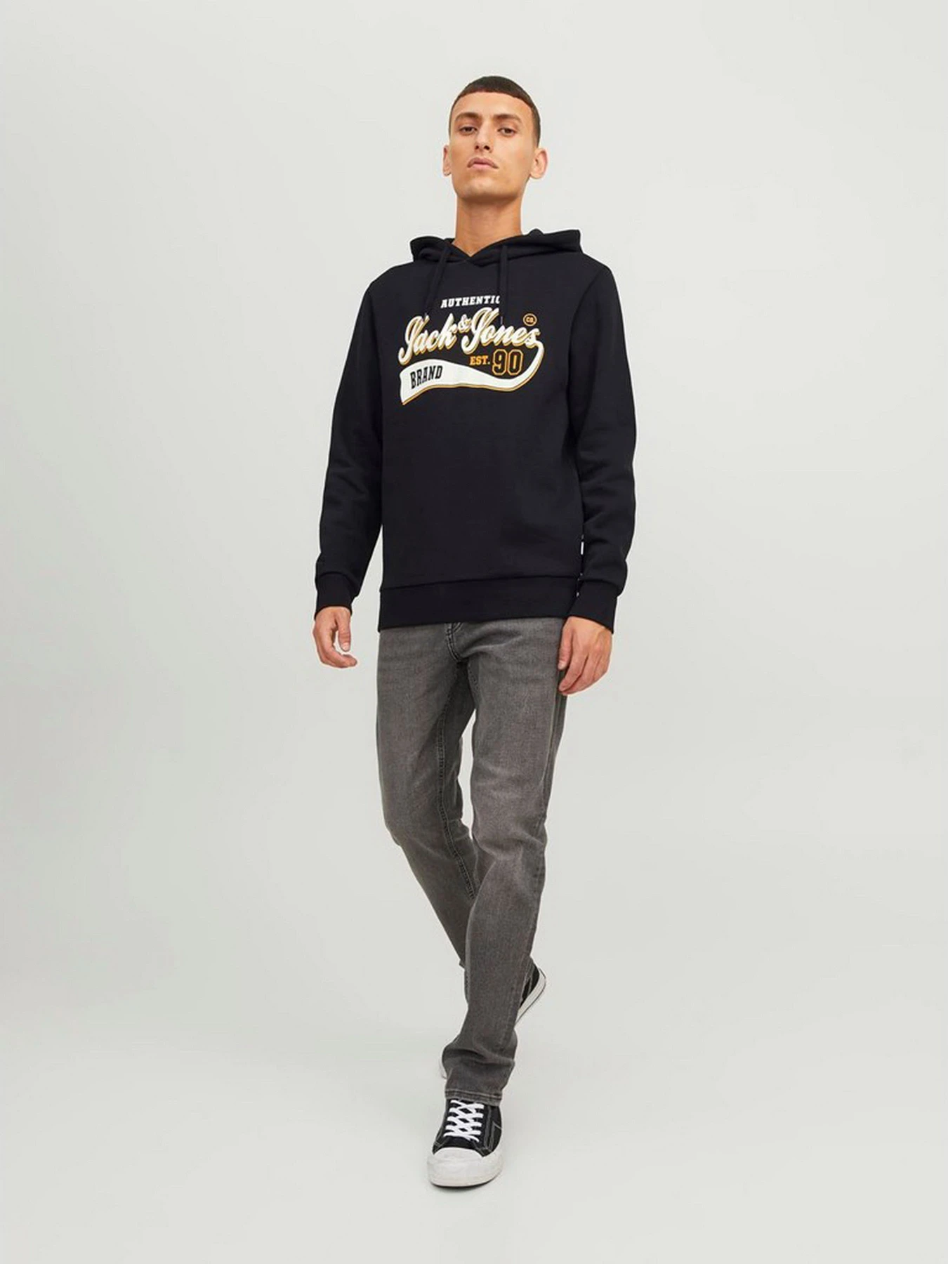 Худи и свитшоты JACK & JONES модель 12233597_Black Худи и свитшоты JACK & JONES модель 12233597_Black Фото
