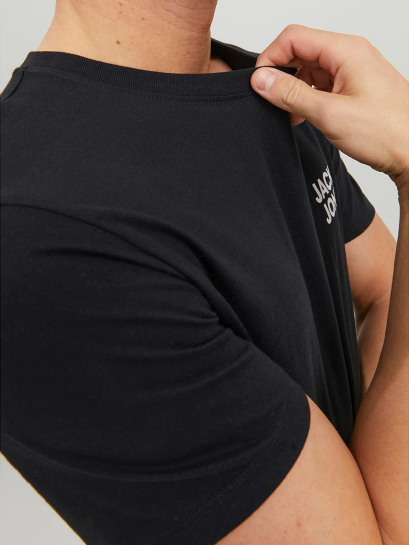 Футболки и поло JACK & JONES модель 12151955_Black Футболки и поло JACK & JONES модель 12151955_Black Фото