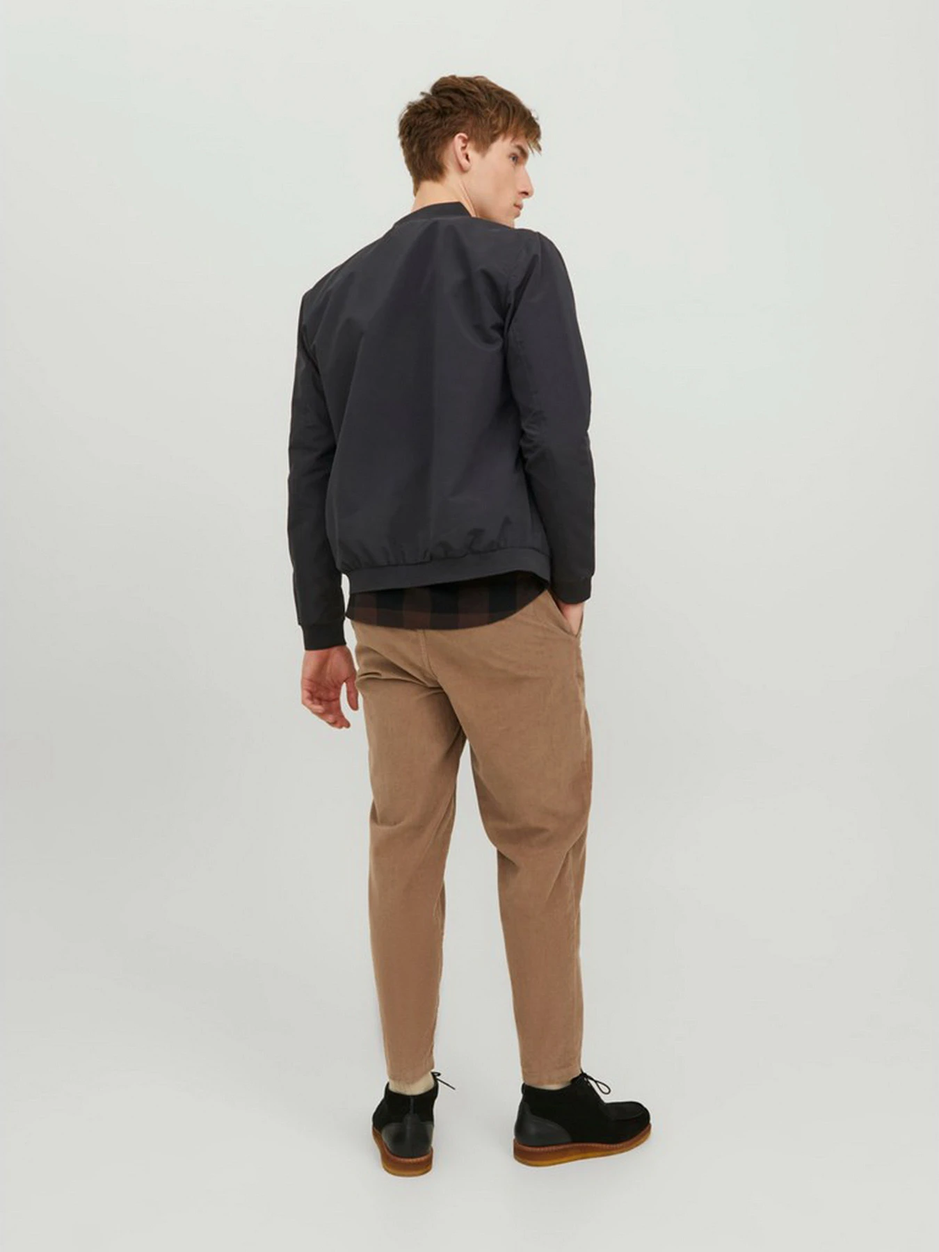Куртки и дубленки JACK & JONES модель 12237749_Black Фото