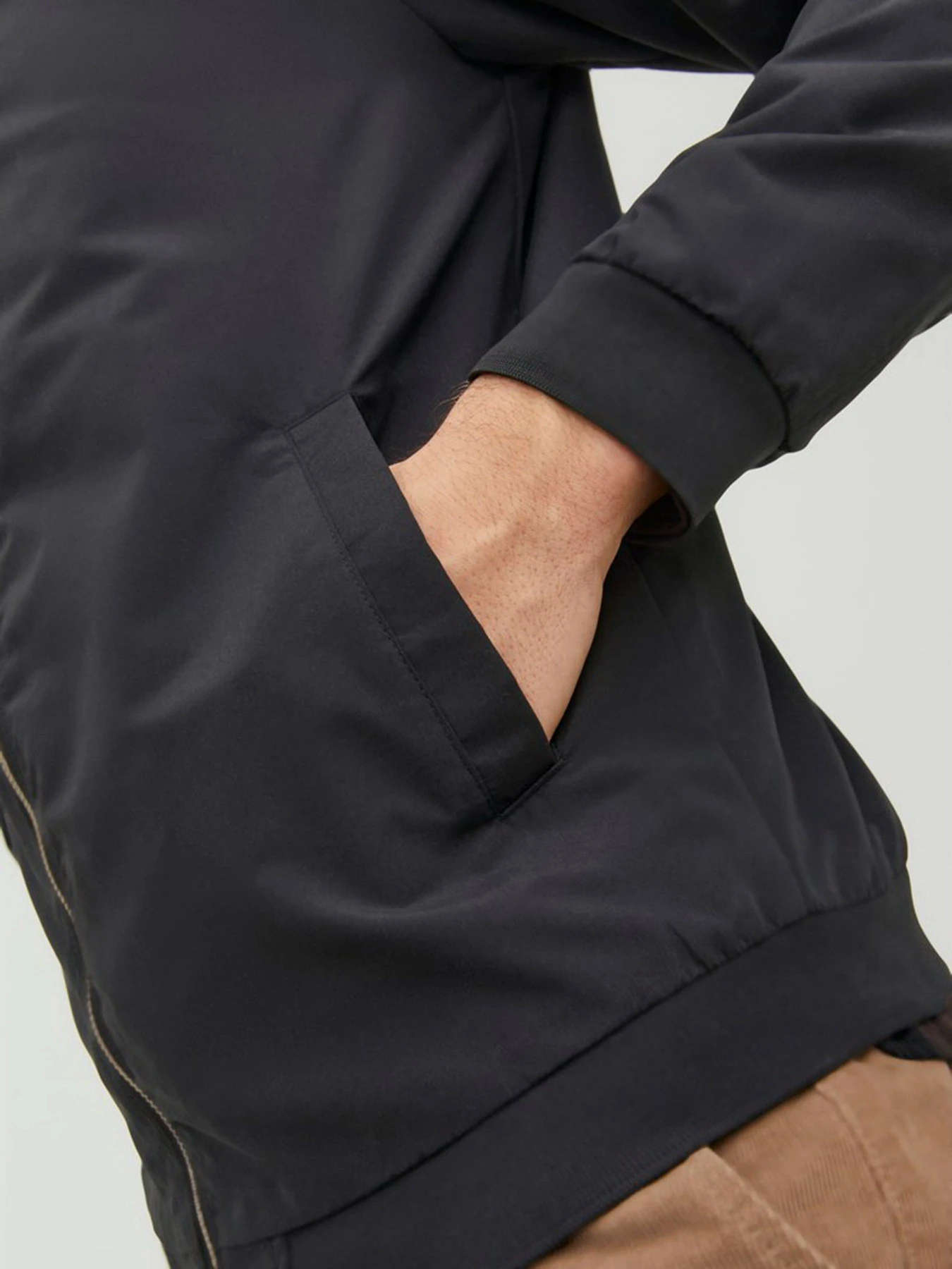 Куртки и дубленки JACK & JONES модель 12237749_Black Фото