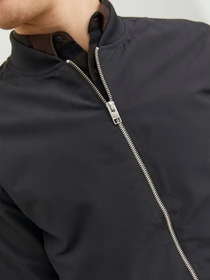 Куртки и дубленки JACK & JONES модель 12237749_Black Фото
