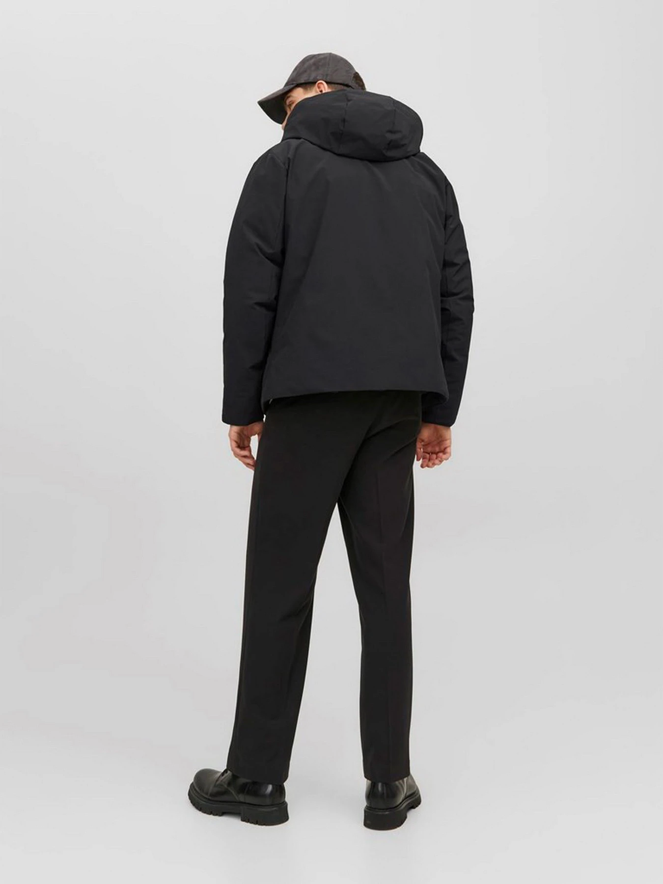 Куртки и дубленки JACK & JONES модель 12238720_Black Куртки и дубленки JACK & JONES модель 12238720_Black Фото