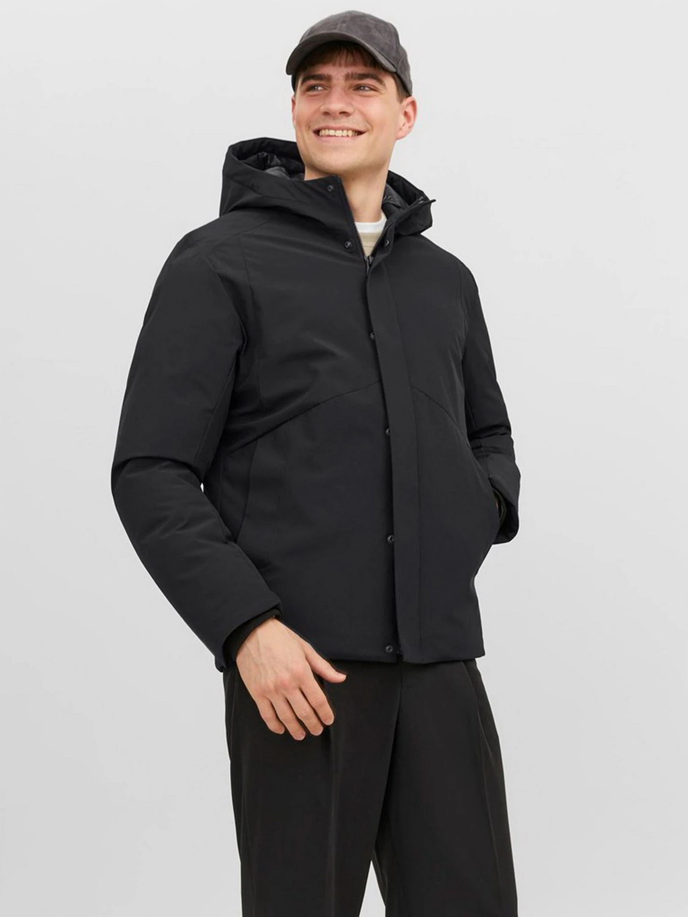Куртки и дубленки JACK & JONES модель 12238720_Black Куртки и дубленки JACK & JONES модель 12238720_Black Фото