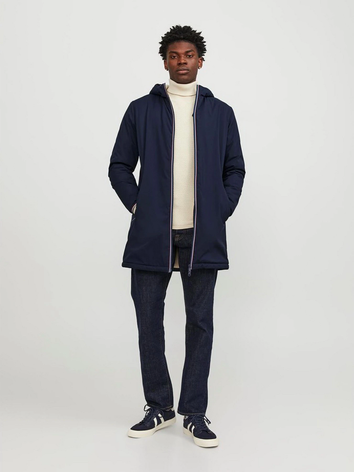 Куртки и дубленки JACK & JONES модель 12243650_Seaborne Фото
