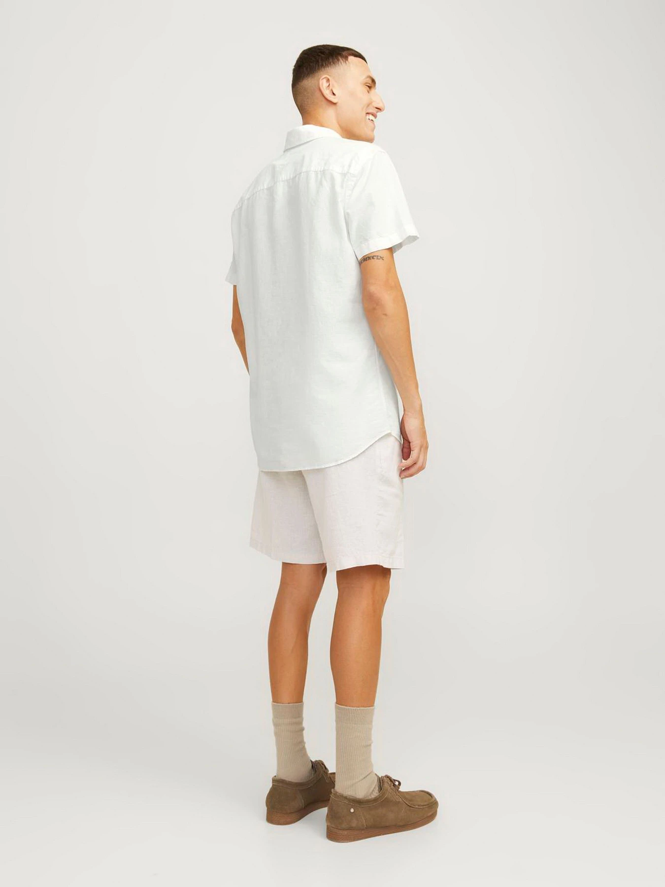 Рубашки JACK & JONES модель 12248592_White Рубашки JACK & JONES модель 12248592_White Фото