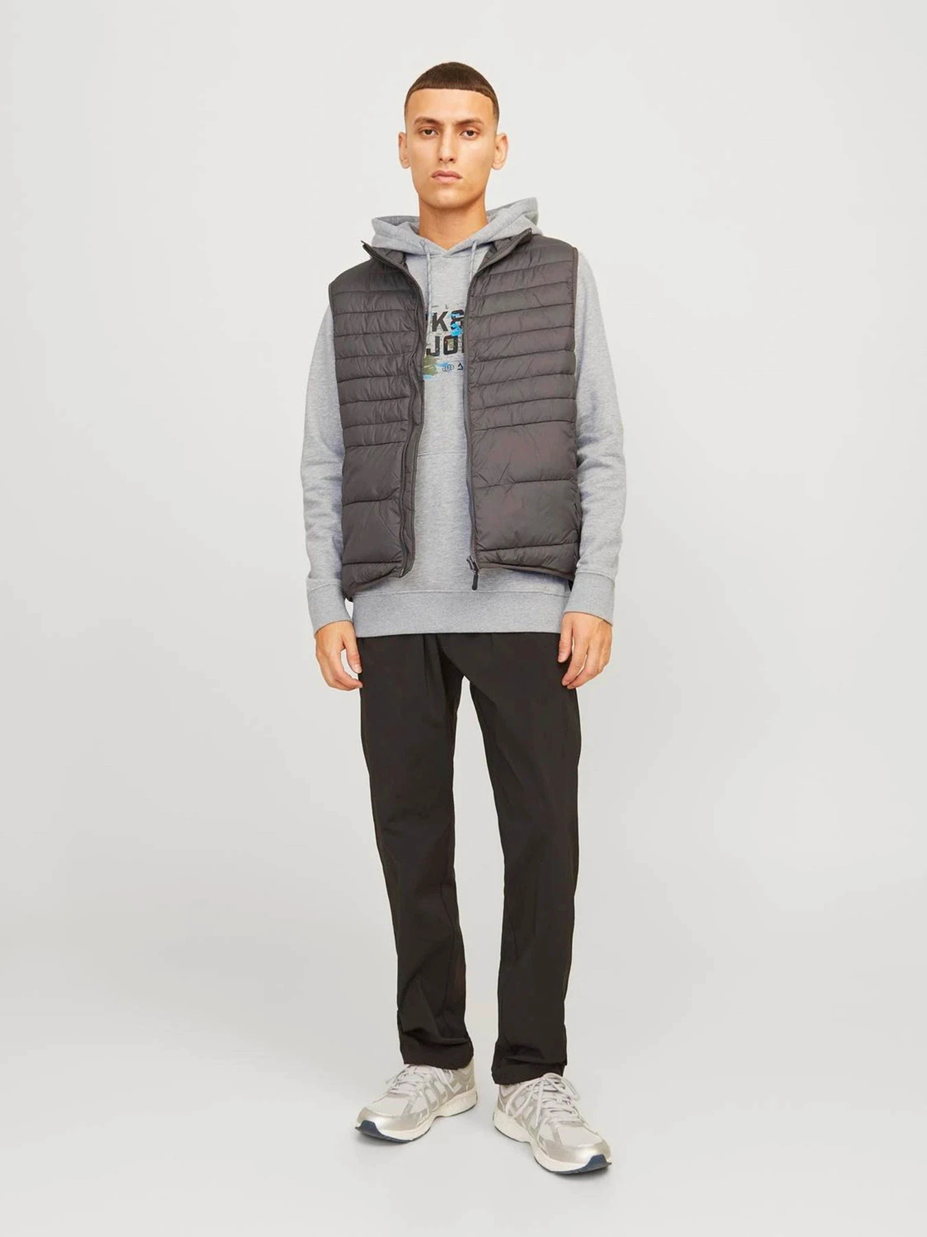 Худи и свитшоты JACK & JONES модель 12261670_Light Grey Melange Худи и свитшоты JACK & JONES модель 12261670_Light Grey Melange Фото