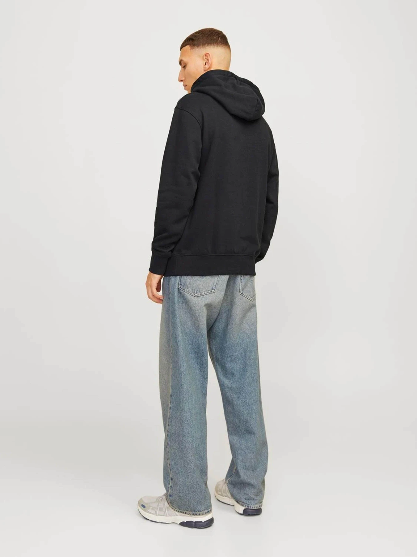 Худи и свитшоты JACK & JONES модель 12262919_Black Фото
