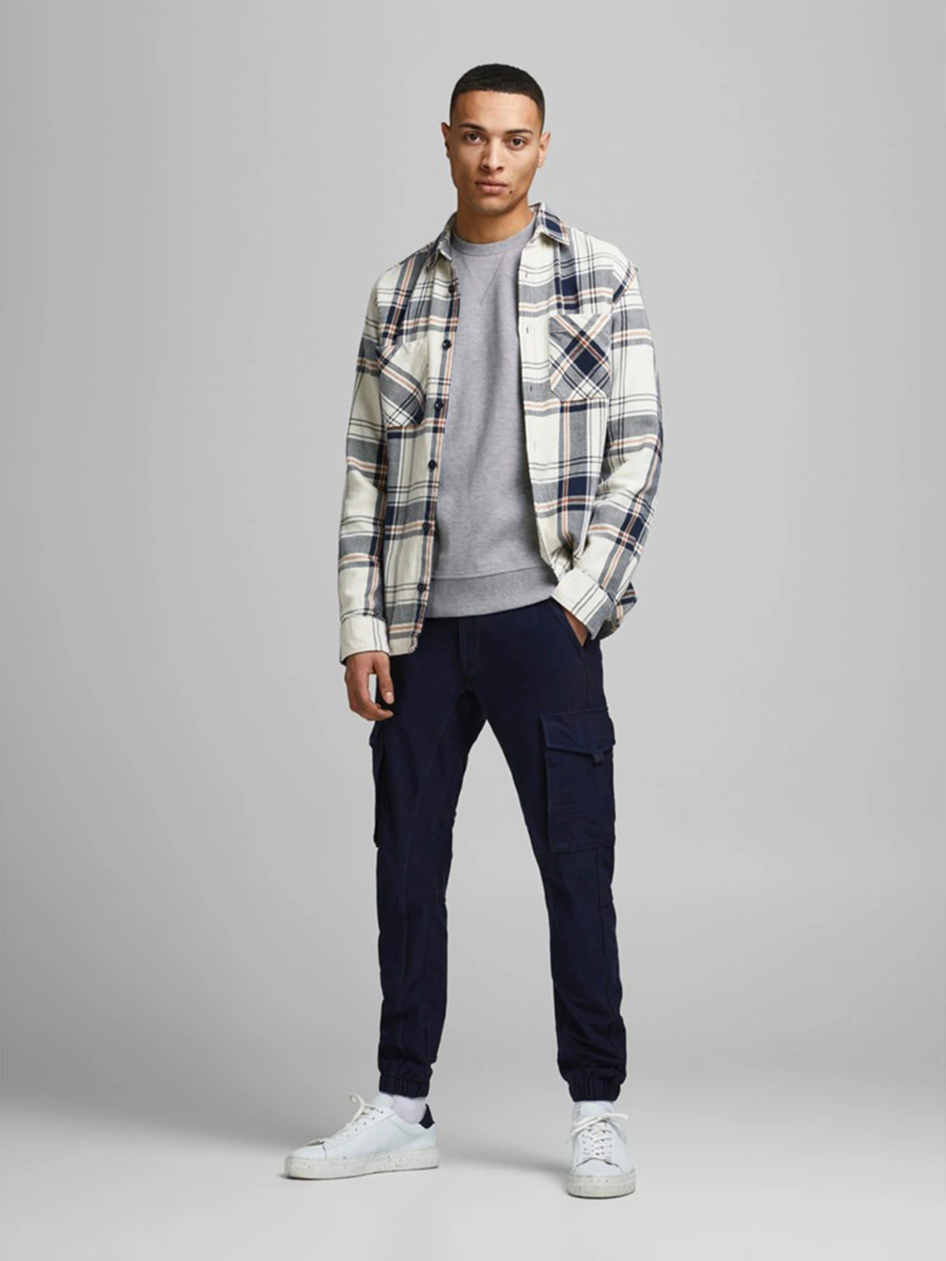 Худі та світшоти JACK & JONES модель 12181903_Light Grey Melange Худі та світшоти JACK & JONES модель 12181903_Light Grey Melange Фото
