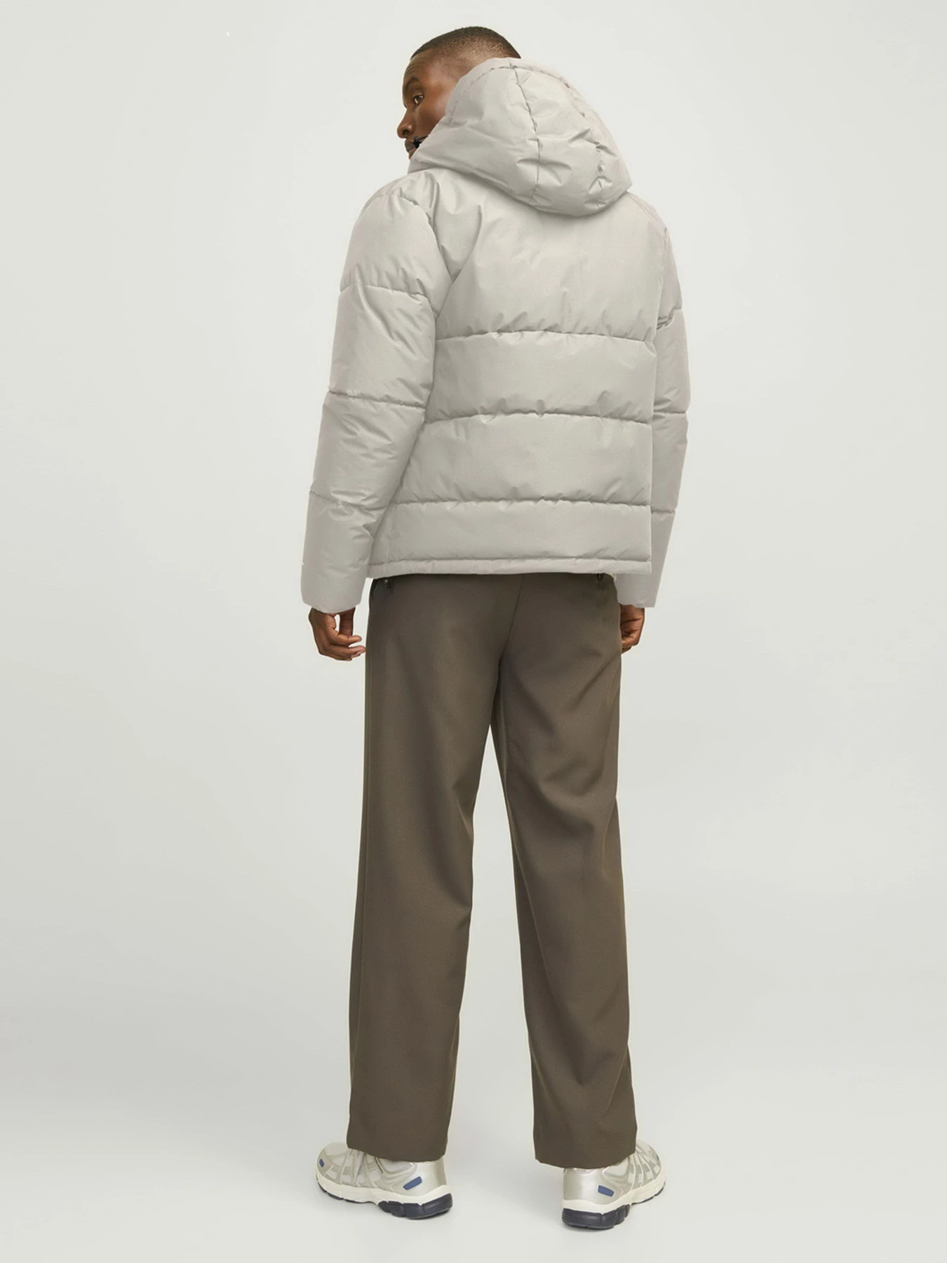 Куртки и дубленки JACK & JONES модель 12259850_Moonbeam Фото