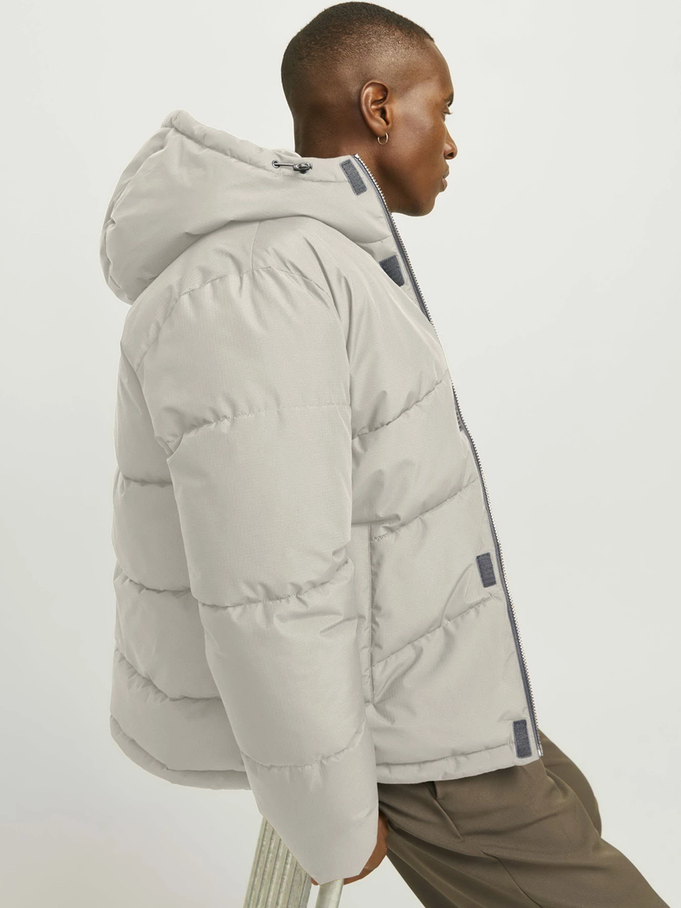 Куртки и дубленки JACK & JONES модель 12259850_Moonbeam Фото