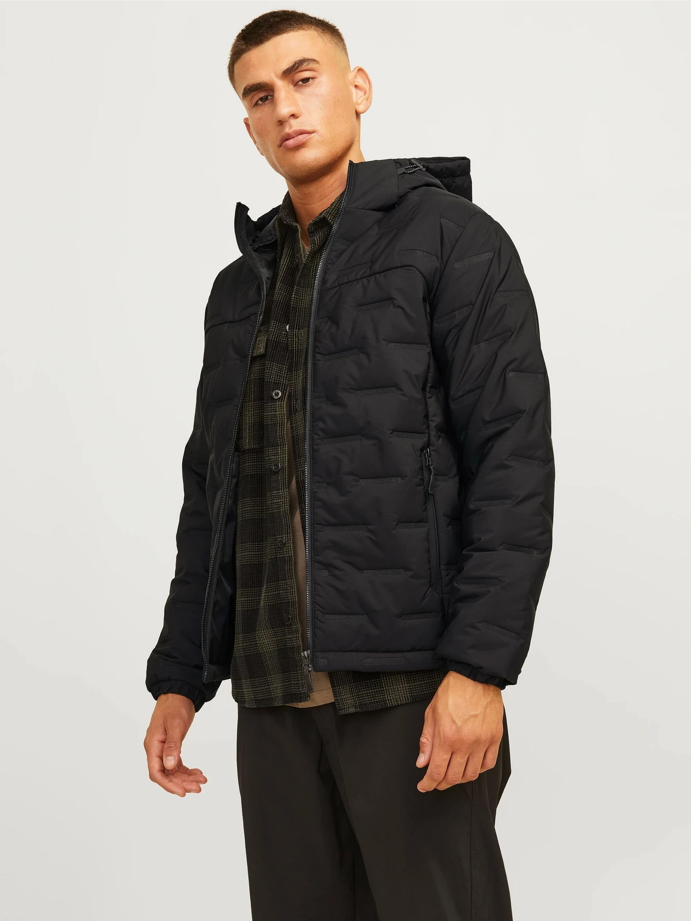 Куртки и дубленки JACK & JONES модель 12260478_Black Фото