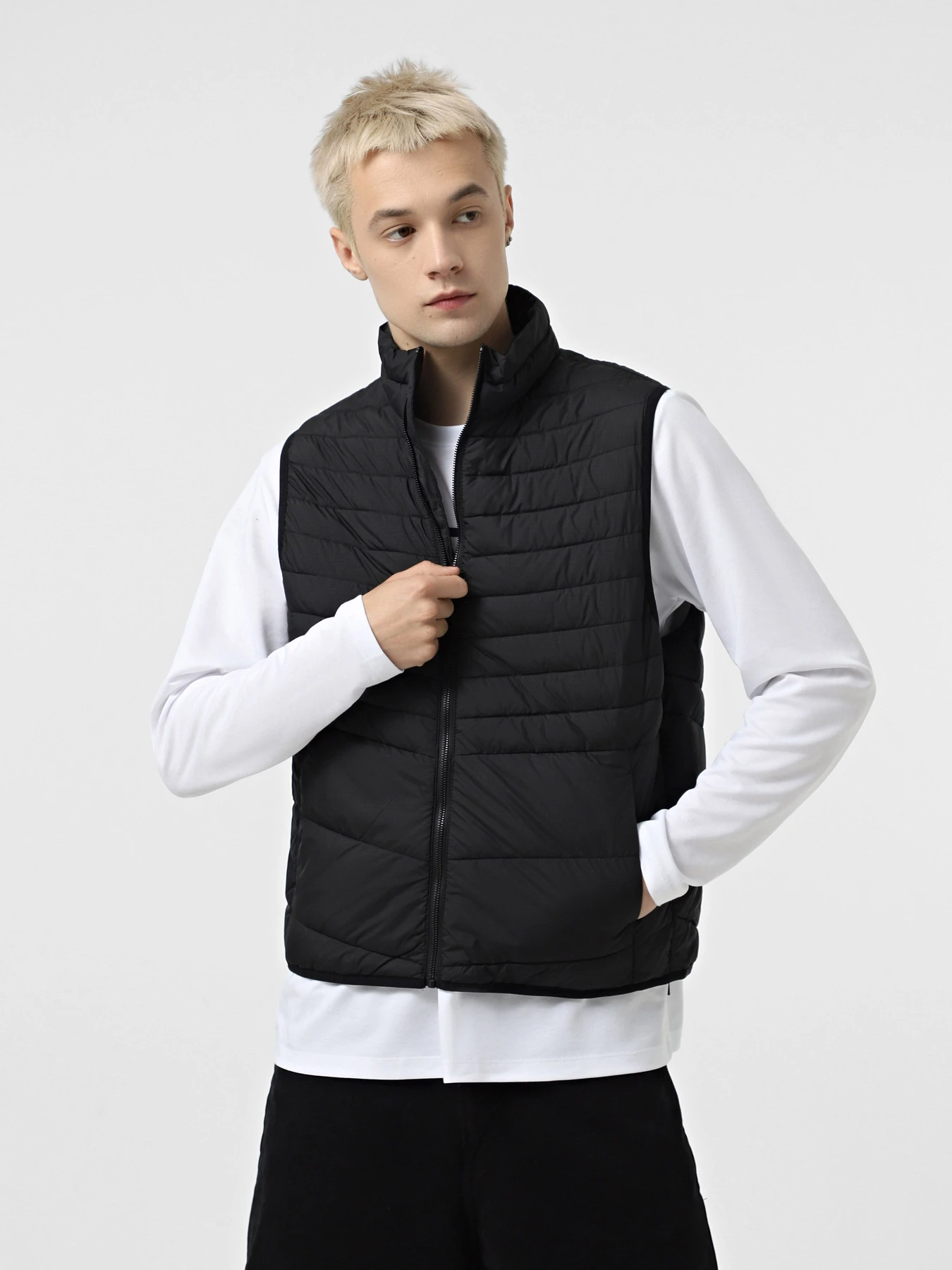 Куртки та дублянки JACK & JONES модель 12256987_Black Куртки та дублянки JACK & JONES модель 12256987_Black Фото