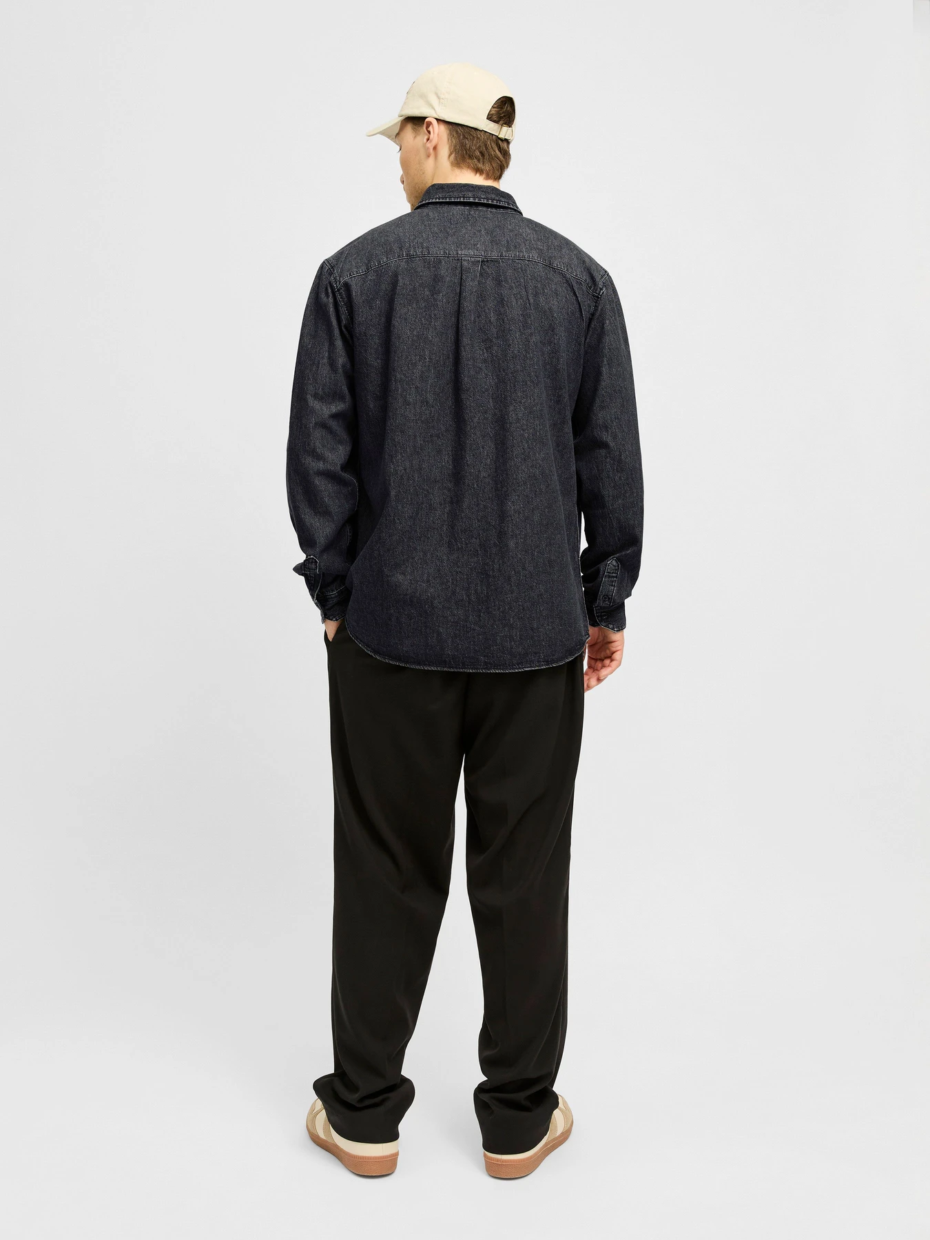 Рубашки JACK & JONES CREEK SHIRT модель 12270005_Black Denim Рубашки JACK & JONES CREEK SHIRT модель 12270005_Black Denim Фото