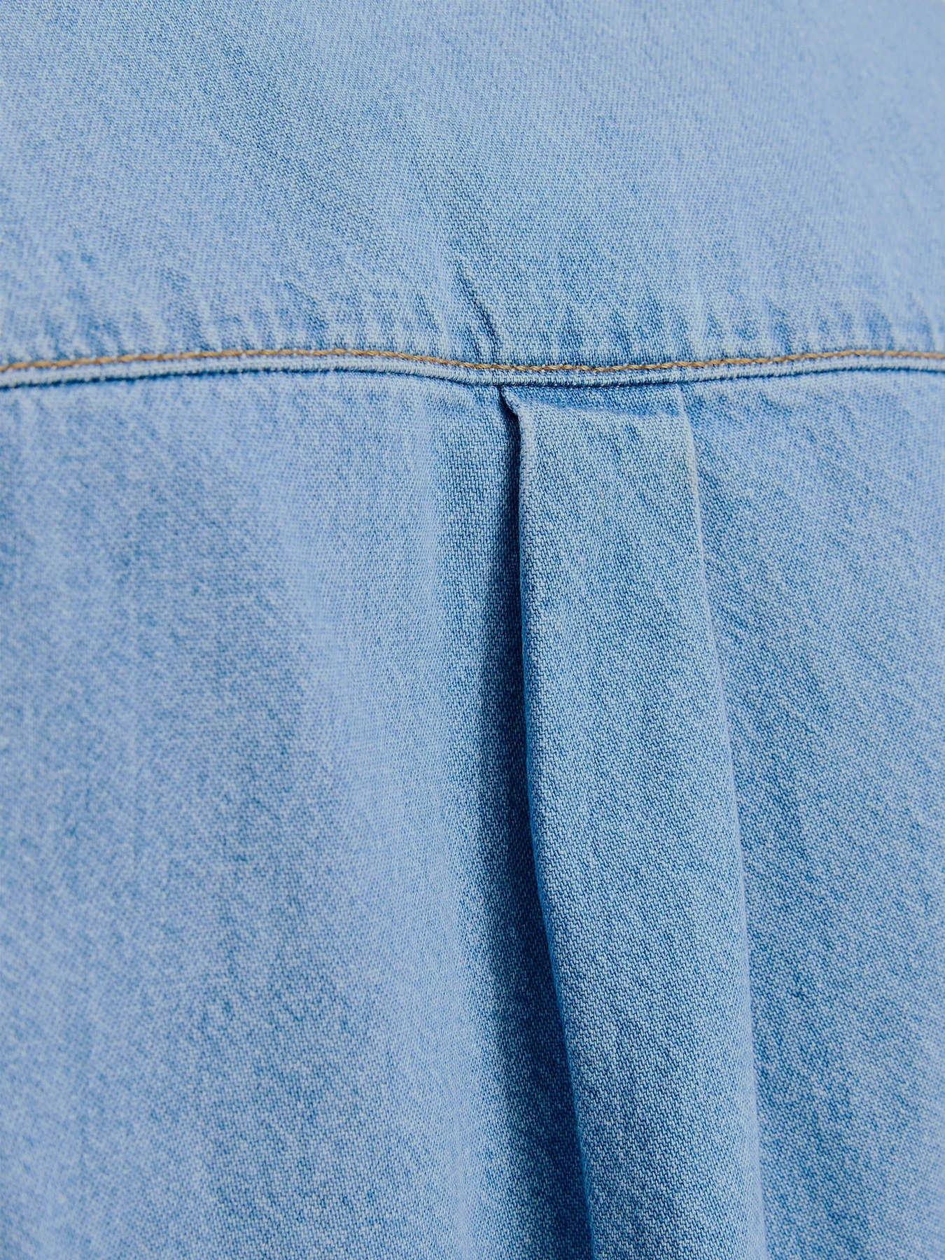 Рубашки JACK & JONES модель 12270005_Blue Denim LIGHT BLUE Рубашки JACK & JONES модель 12270005_Blue Denim LIGHT BLUE Фото