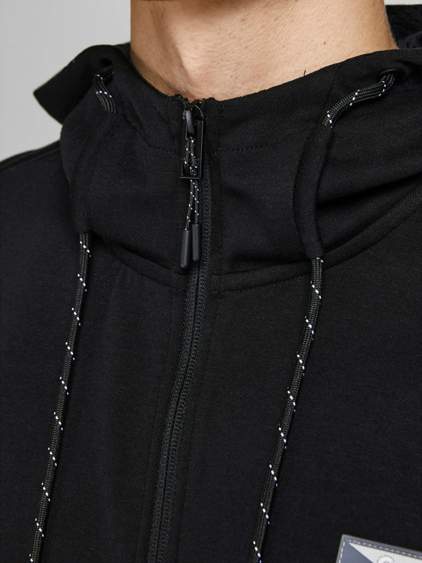Худи и свитшоты JACK & JONES модель 12204926_Black Худи и свитшоты JACK & JONES модель 12204926_Black Фото
