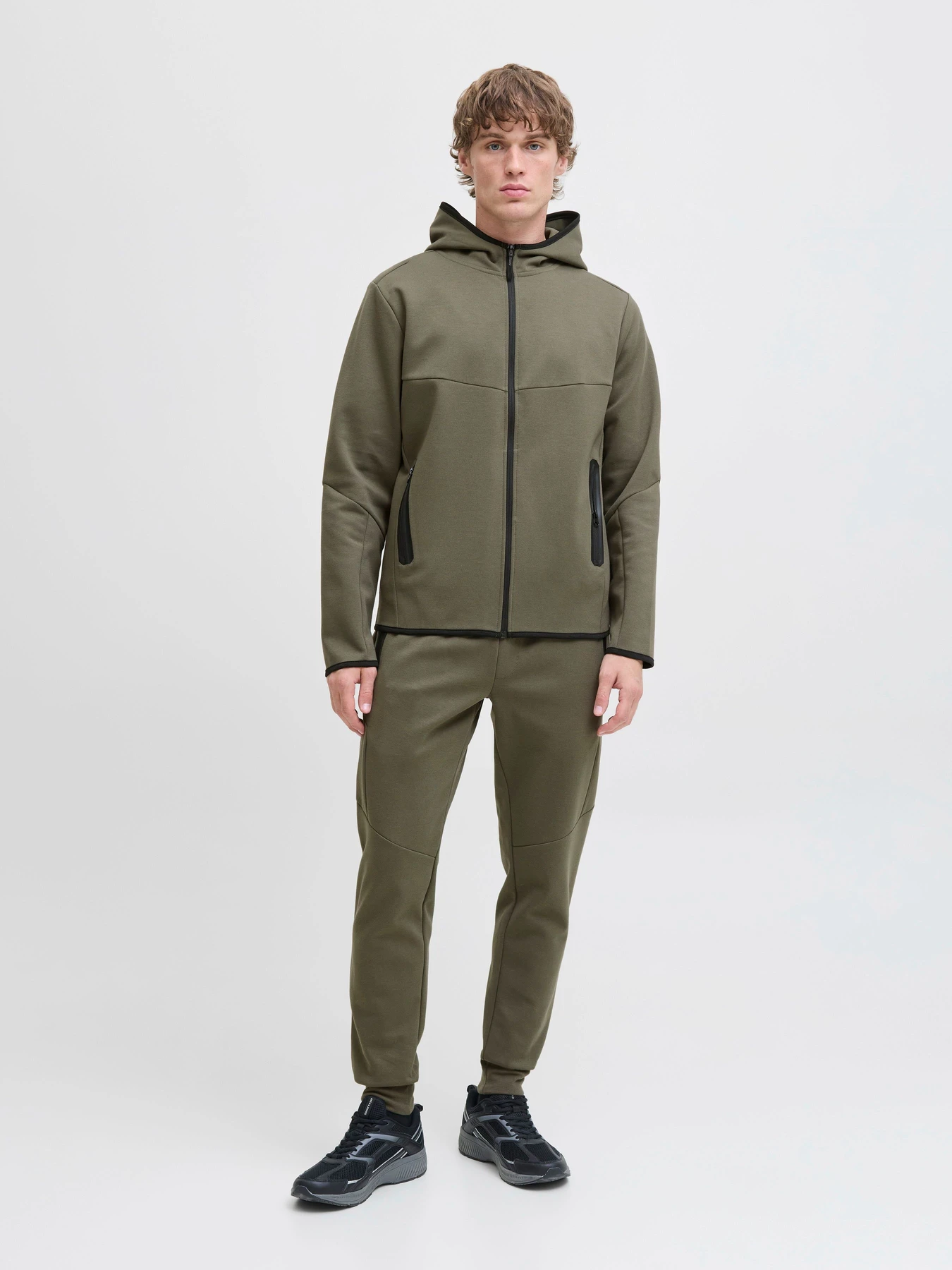 Брюки JACK & JONES WILL FUSION SWEAT PANTS модель 12261991_Grape Leaf Брюки JACK & JONES WILL FUSION SWEAT PANTS модель 12261991_Grape Leaf Фото
