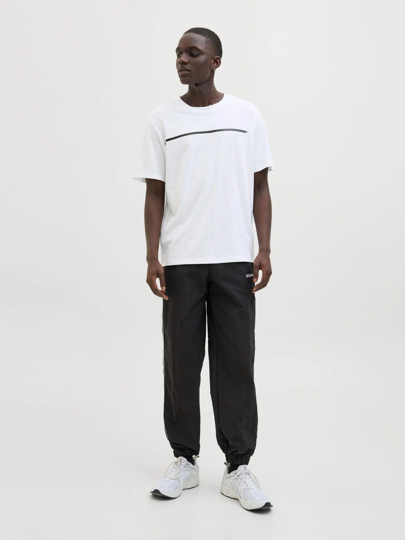 Футболки і поло JACK & JONES FUSION FULL BRANDING TEE модель 12273120_Bright White Футболки і поло JACK & JONES FUSION FULL BRANDING TEE модель 12273120_Bright White Фото