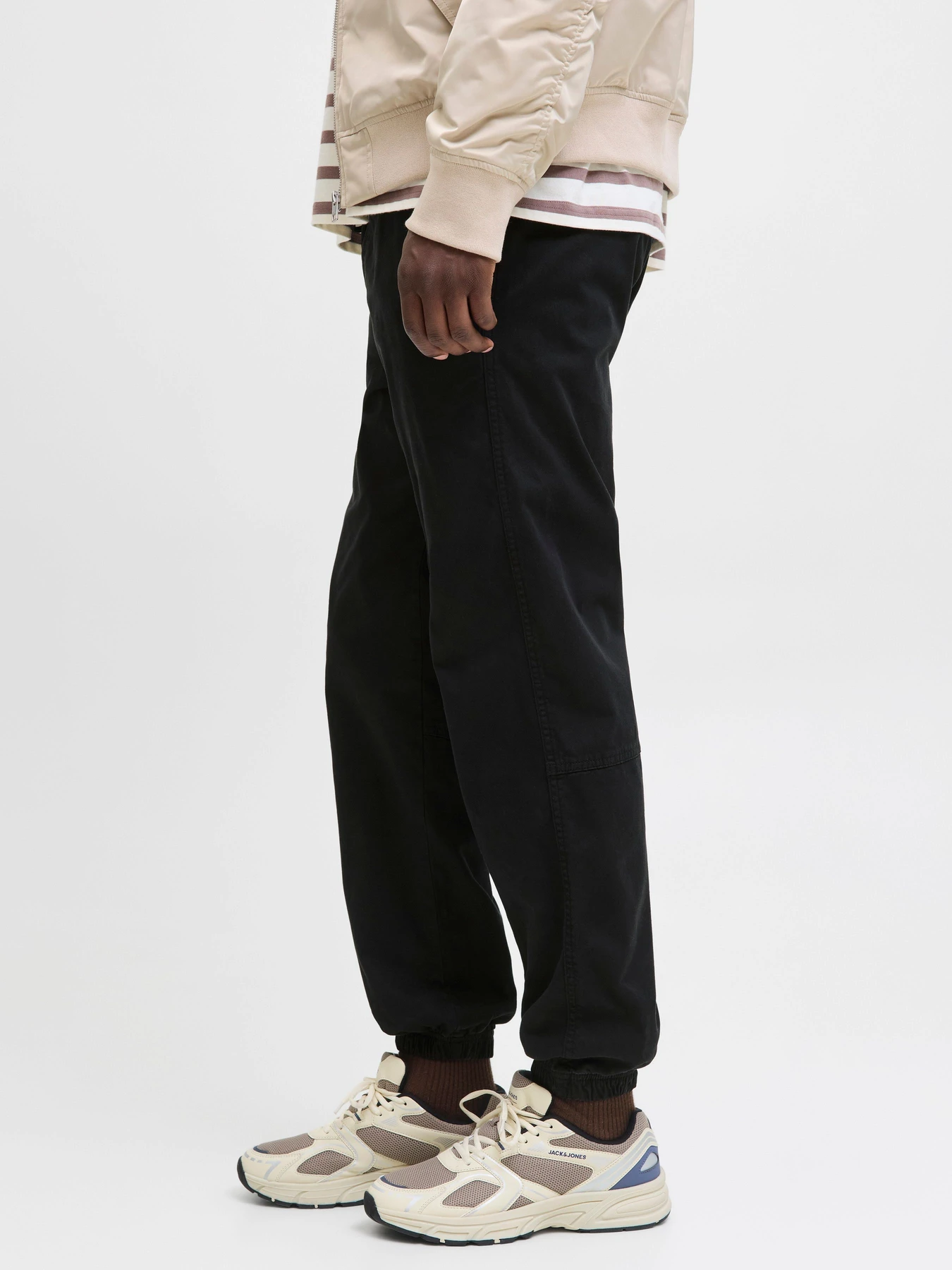 Брюки JACK & JONES KANE TROY CUFFED JOGGER модель 12278949_Black Фото