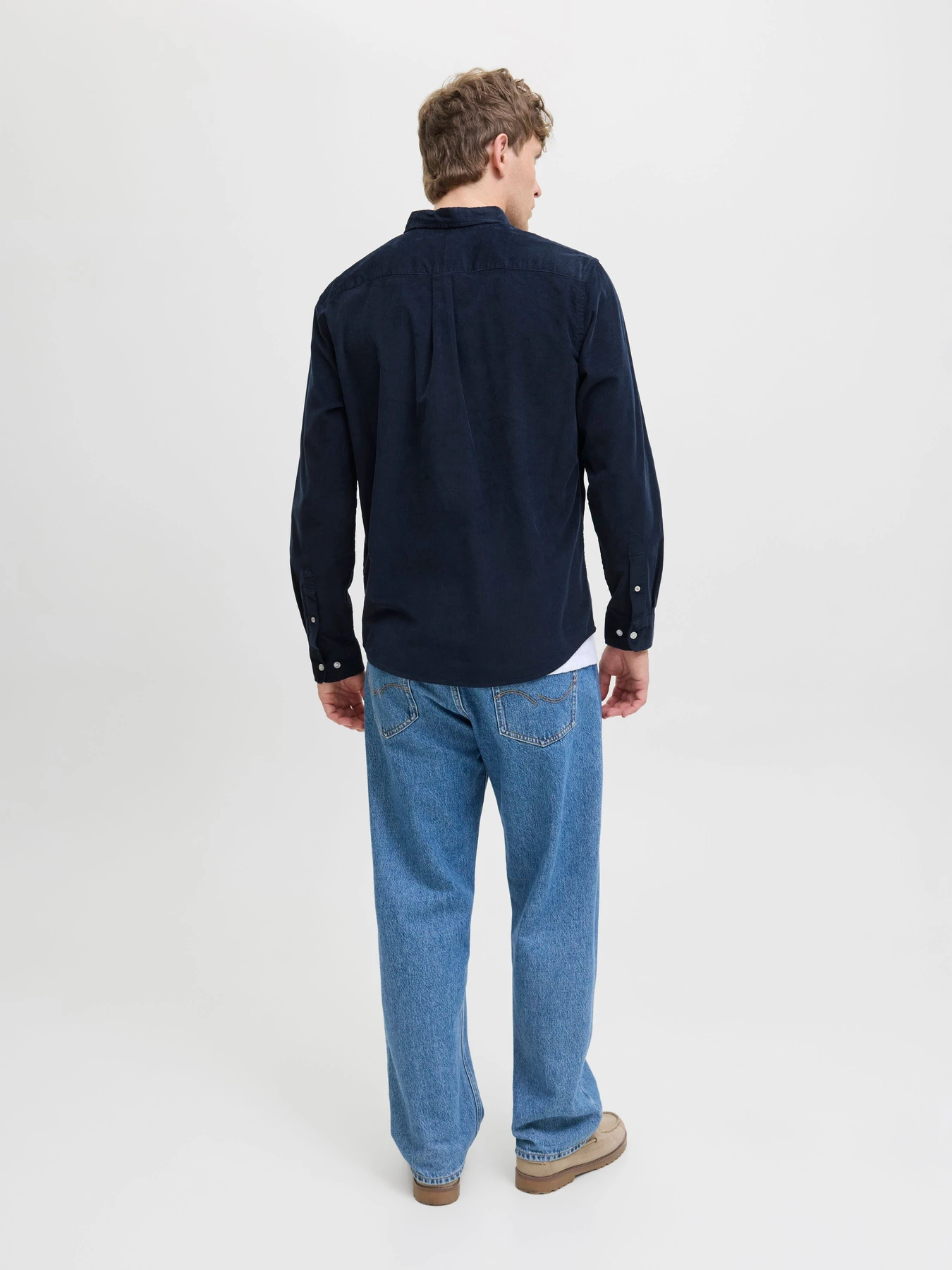 Рубашки JACK & JONES CLASSIC CORD SHIRT модель 12278967_Sky Captain Рубашки JACK & JONES CLASSIC CORD SHIRT модель 12278967_Sky Captain Фото