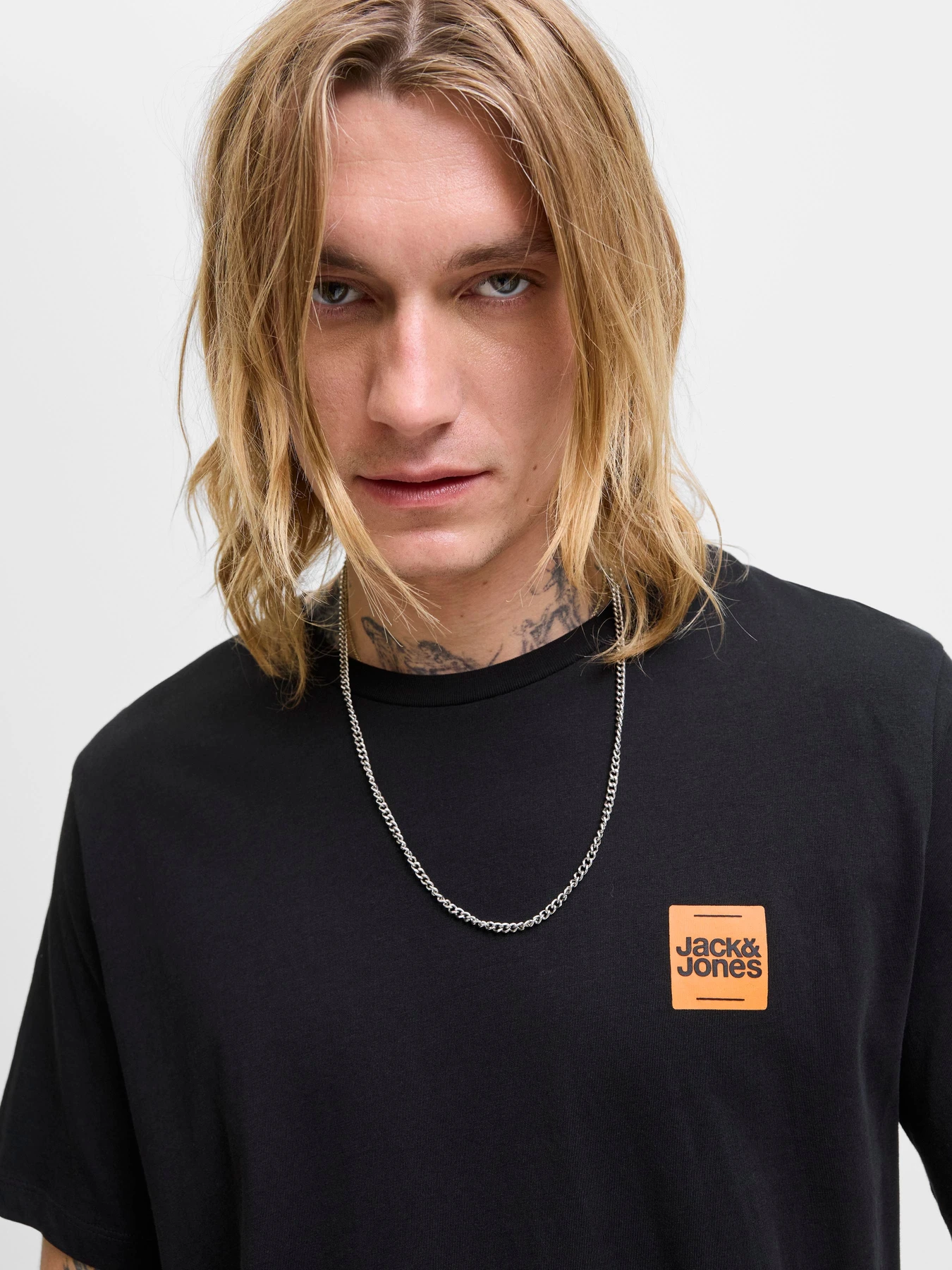 Футболки и поло JACK & JONES BRANDY TEE модель 12279100_Black Футболки и поло JACK & JONES BRANDY TEE модель 12279100_Black Фото