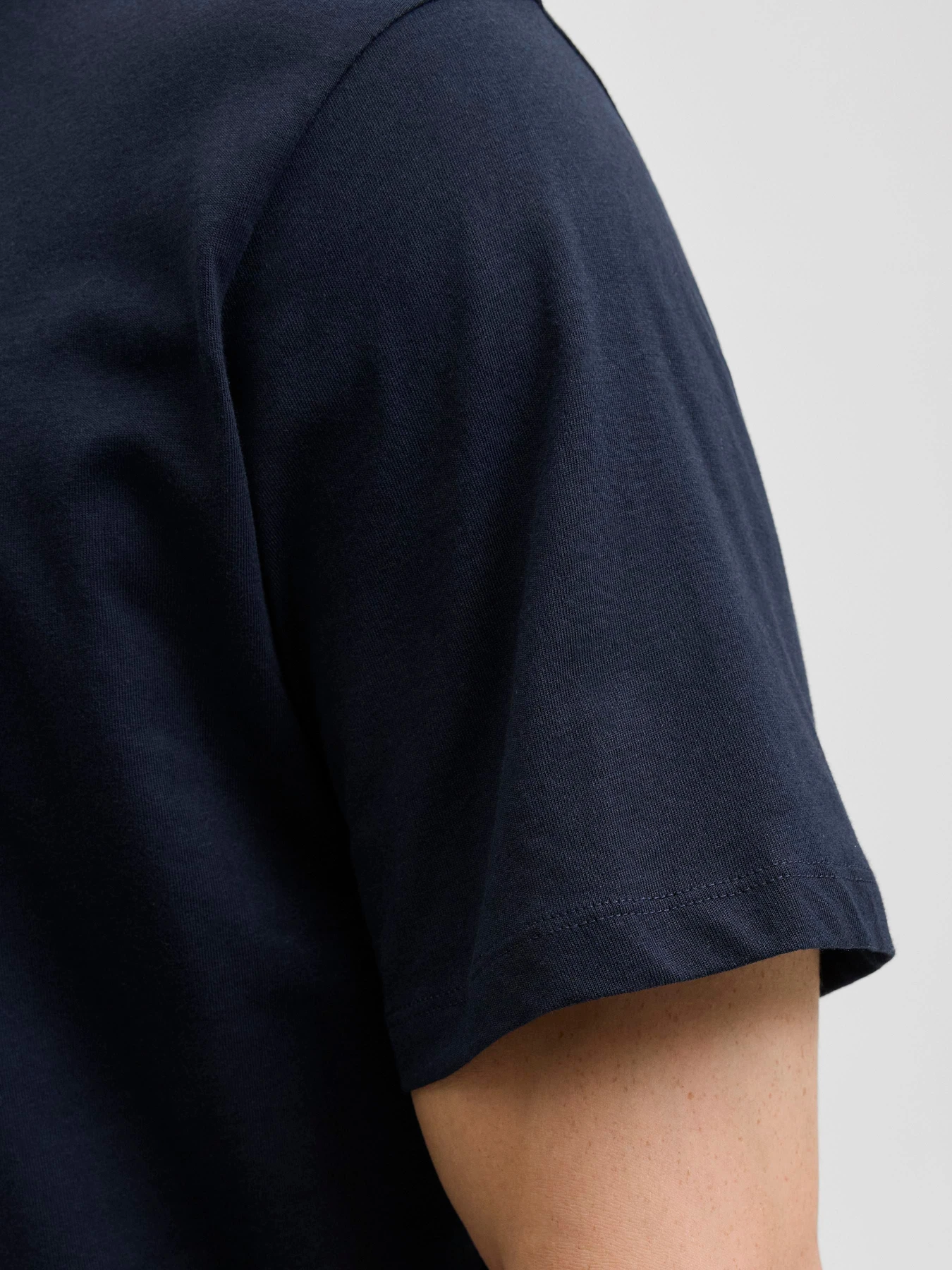 Футболки и поло JACK & JONES BRANDY TEE модель 12279100_Sky Captain Футболки и поло JACK & JONES BRANDY TEE модель 12279100_Sky Captain Фото