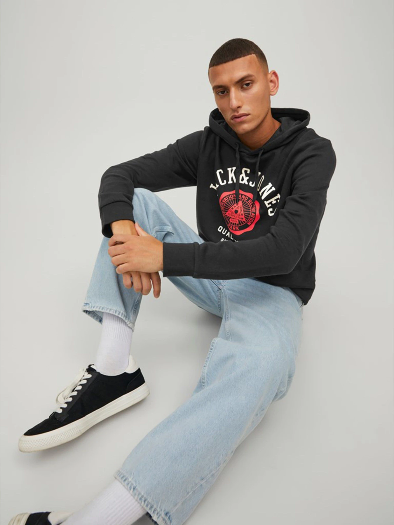 Худи и свитшоты JACK & JONES модель 12210824_Black Худи и свитшоты JACK & JONES модель 12210824_Black Фото