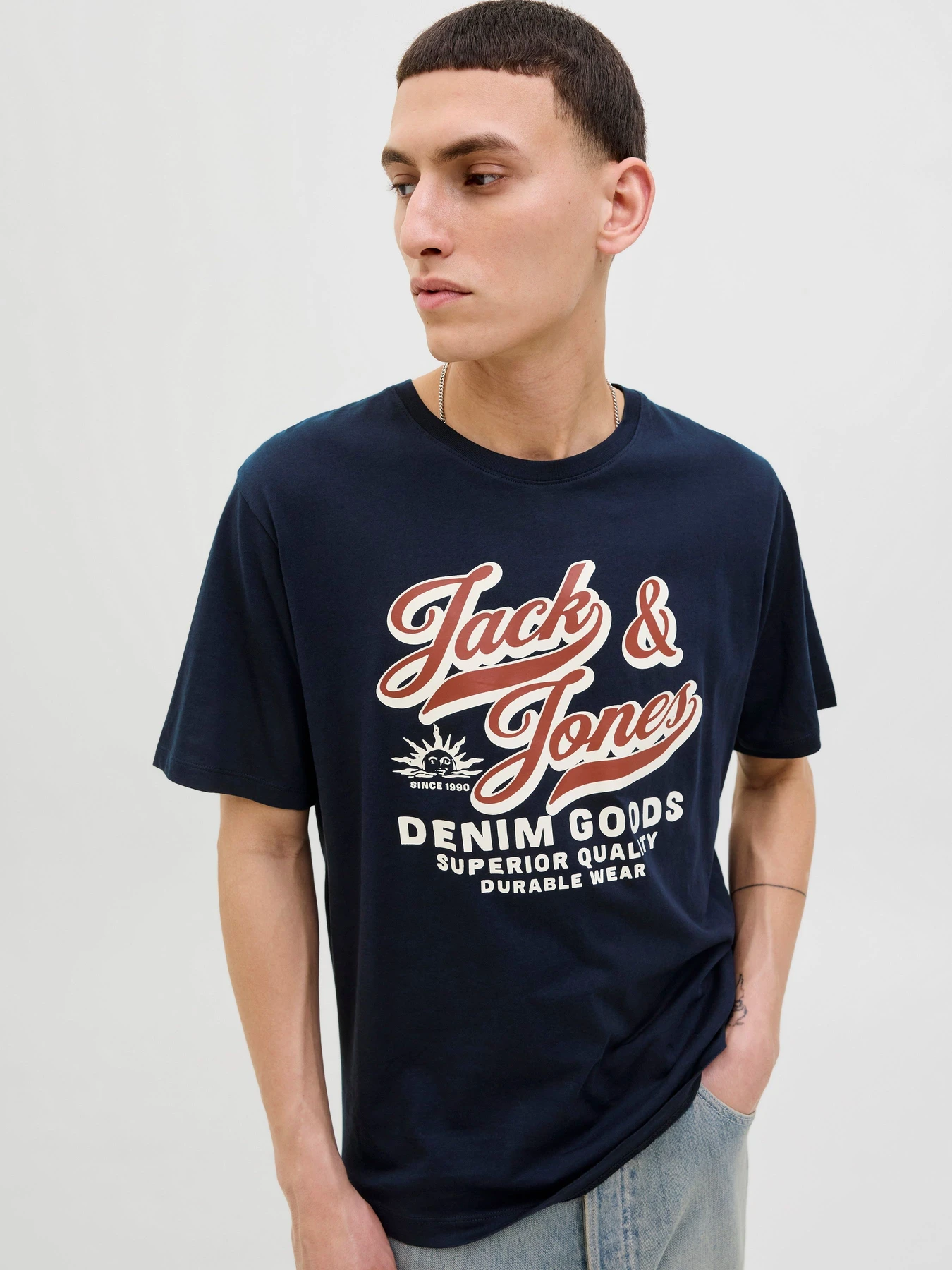 Футболки и поло JACK & JONES LOGO TEE модель 12279535_Sky Captain Футболки и поло JACK & JONES LOGO TEE модель 12279535_Sky Captain Фото
