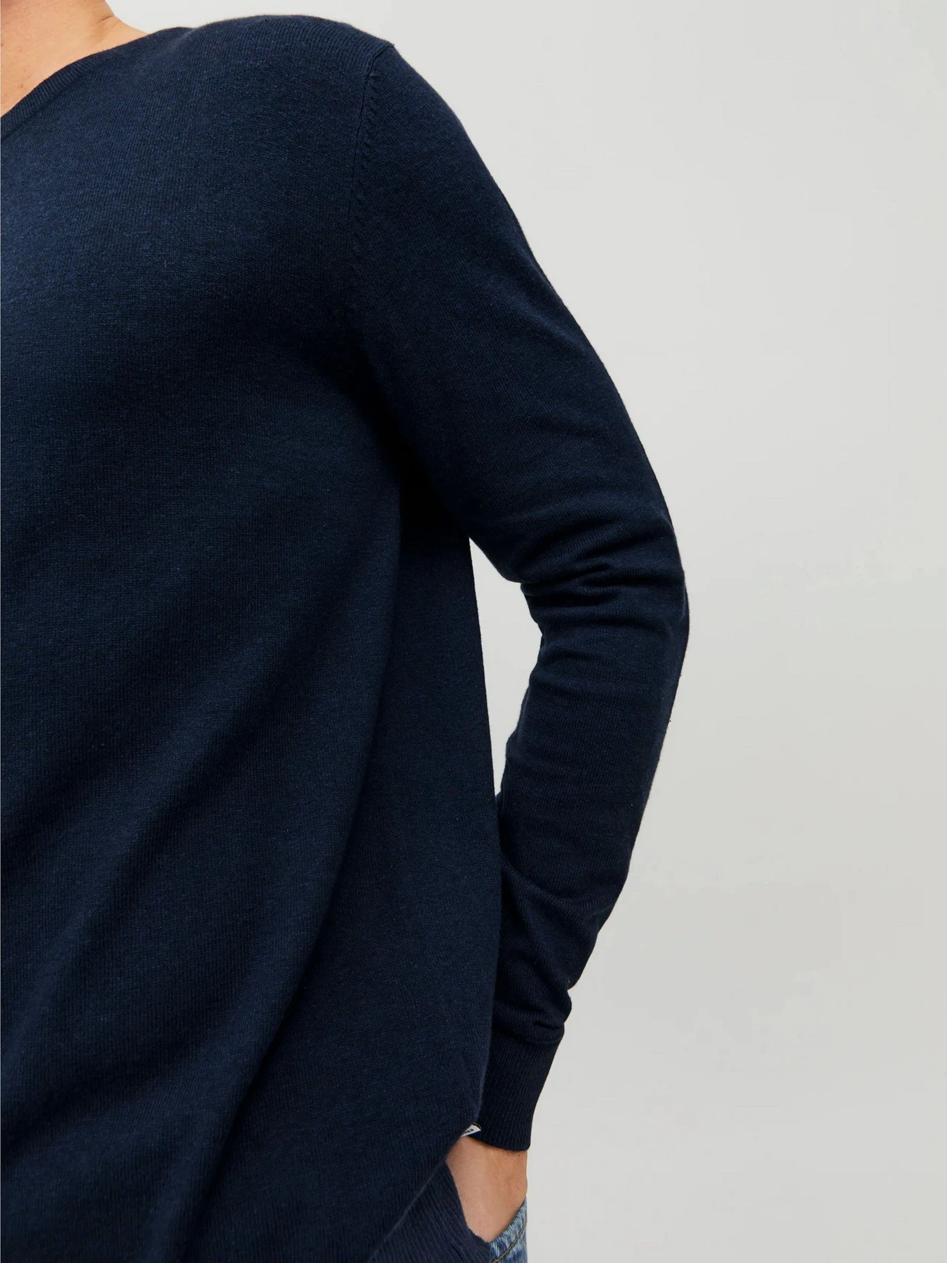 Светри та кардигани JACK & JONES EMIL KNIT CREW NECK модель 12208364_Navy Blazer Светри та кардигани JACK & JONES EMIL KNIT CREW NECK модель 12208364_Navy Blazer Фото