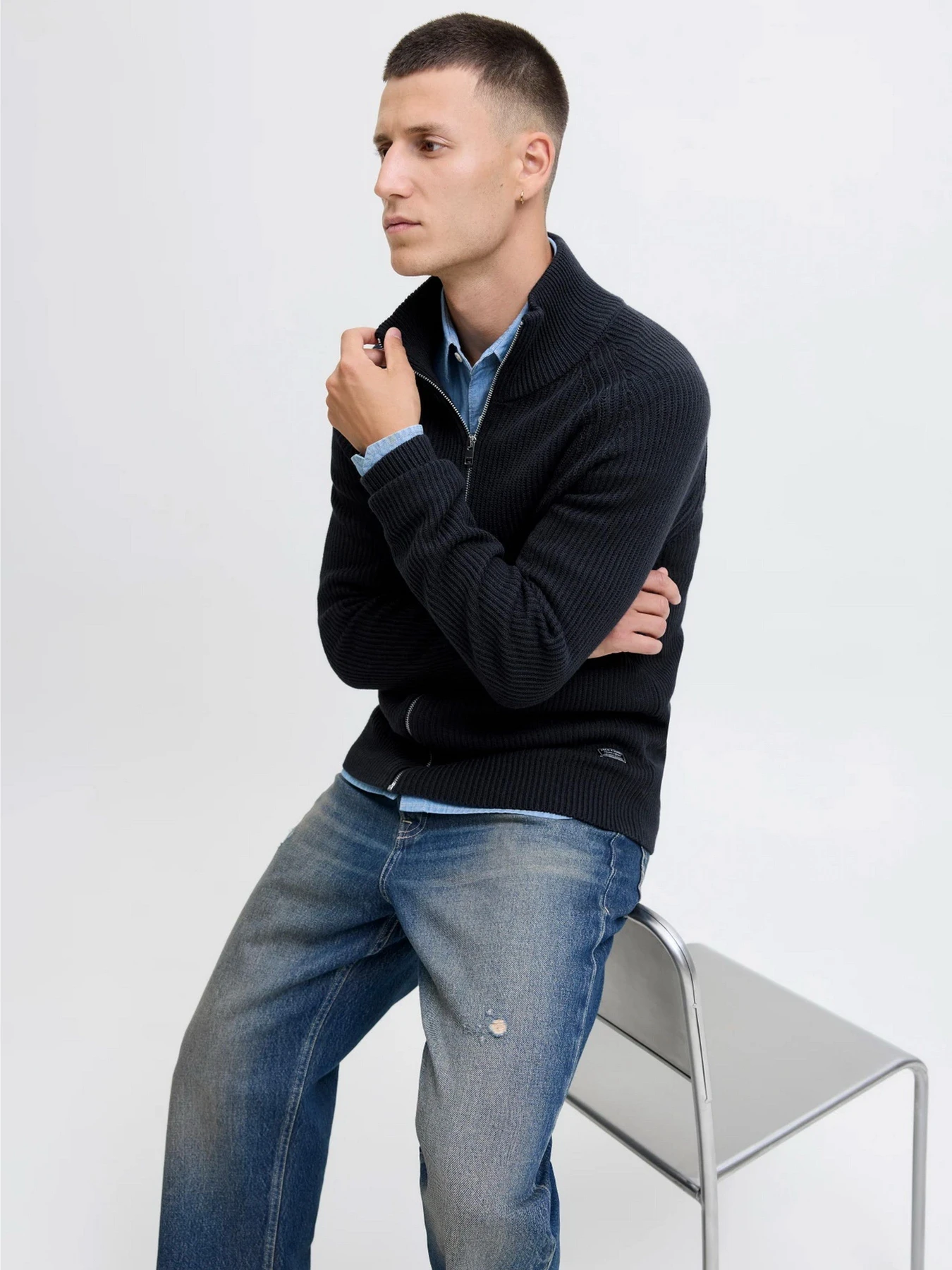 Свитры и кардиганы JACK & JONES PANNEL KNIT ZIP CARDIGAN модель 12278920_Sky Captain Свитры и кардиганы JACK & JONES PANNEL KNIT ZIP CARDIGAN модель 12278920_Sky Captain Фото