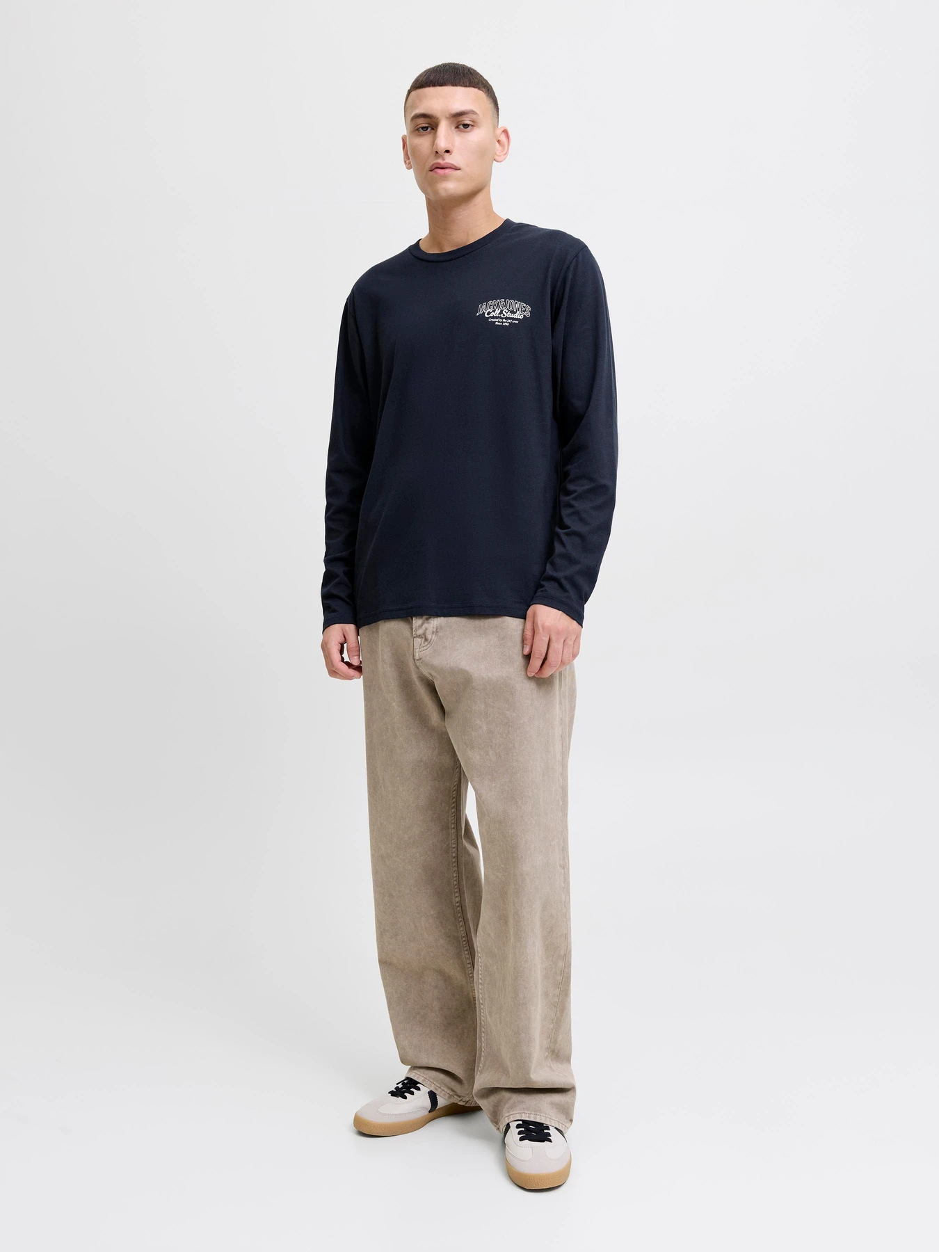 Худи и свитшоты JACK & JONES MAKOTO TEE LS модель 12278510_Sky Captain Худи и свитшоты JACK & JONES MAKOTO TEE LS модель 12278510_Sky Captain Фото