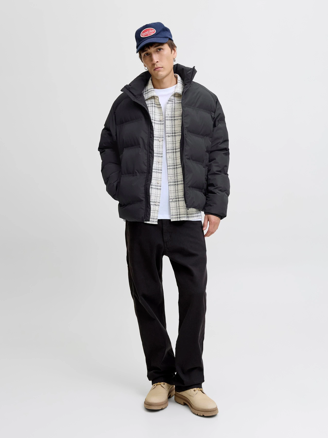Куртки и дубленки JACK & JONES SOHO PUFFER модель 12278750_Black Фото