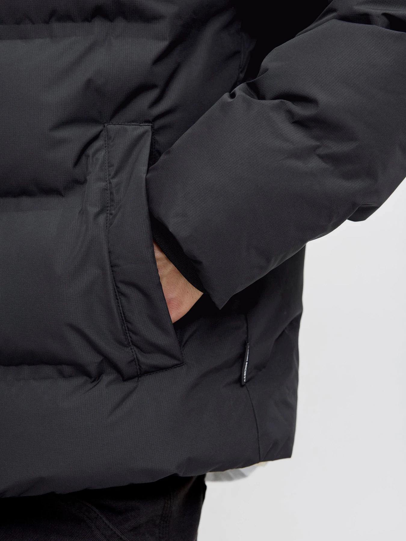 Куртки и дубленки JACK & JONES SOHO PUFFER модель 12278750_Black Фото
