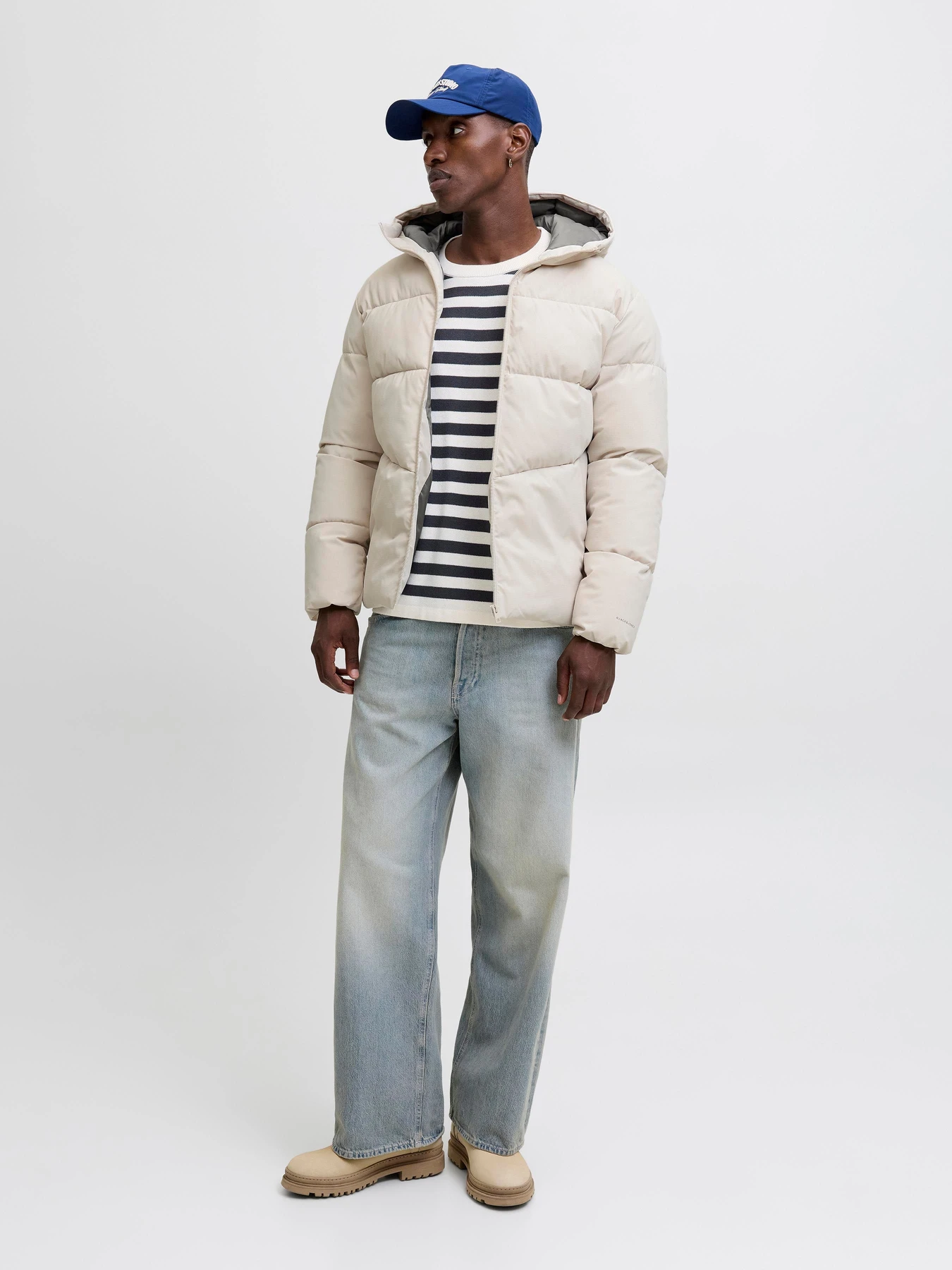 Куртки и дубленки JACK & JONES GLOBAL PUFFER JACKET модель 12283517_Moonbeam Фото