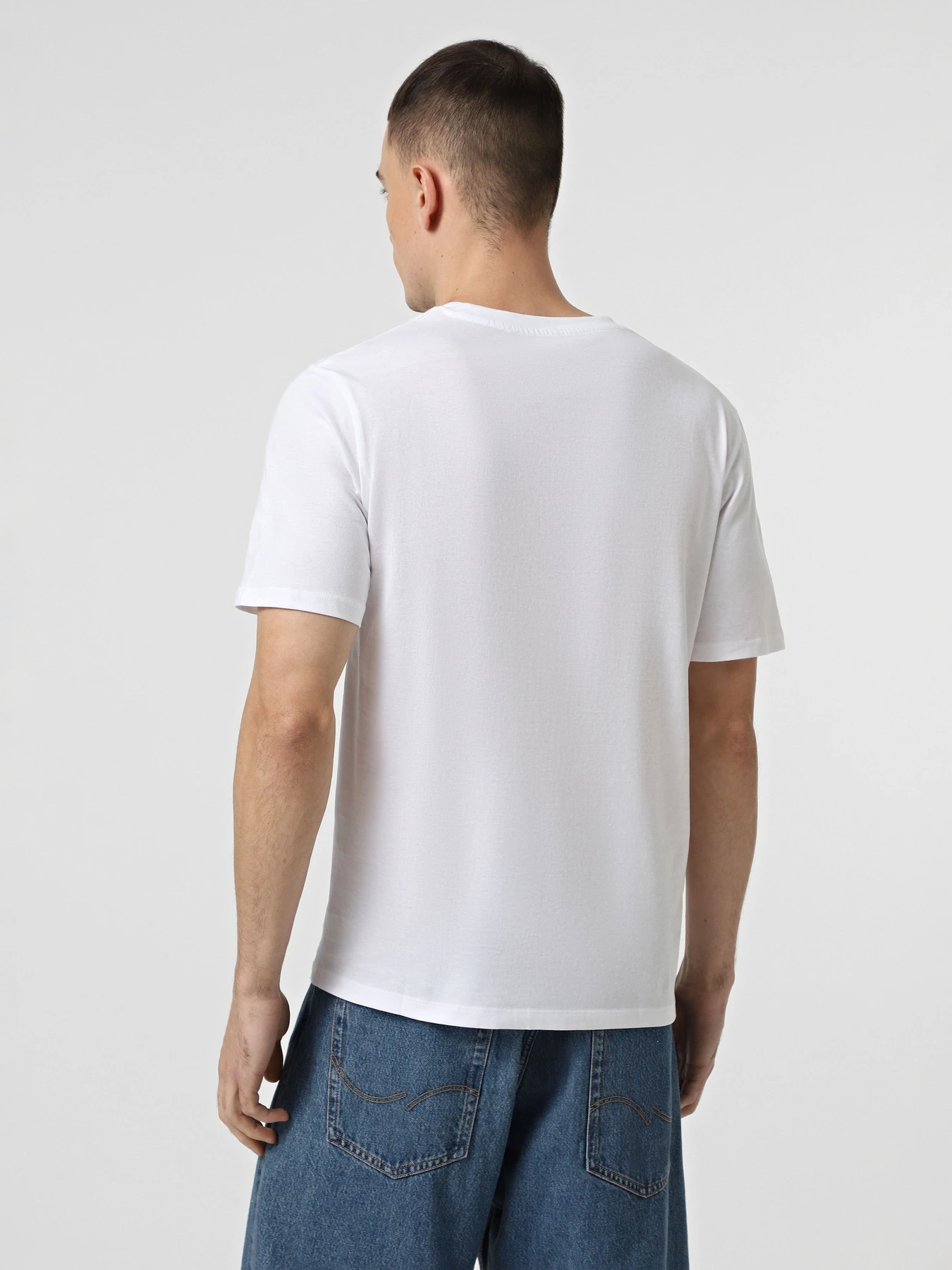 Футболки и поло JACK & JONES BOOST TEE модель 12284423_Bright White Футболки и поло JACK & JONES BOOST TEE модель 12284423_Bright White Фото